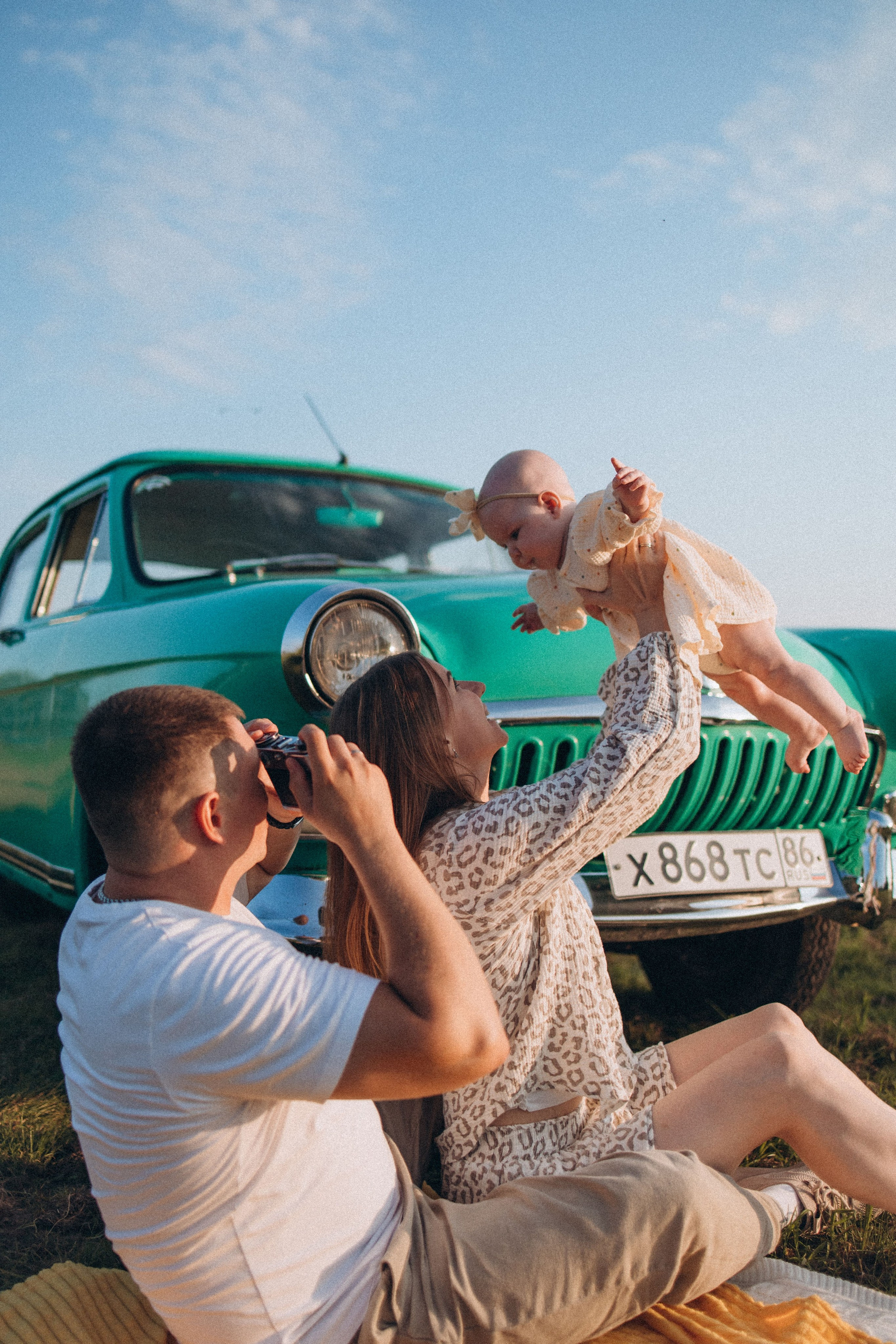 Семья Винокуровых. Семейный фотограф Нижневартовск Тюмень Ефимова Ирина