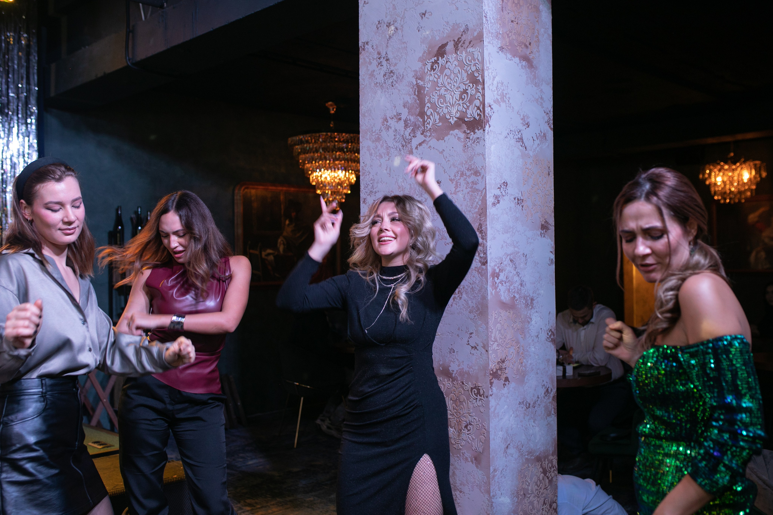 Pinot отчетный концерт Ирины Кюлян. Фотограф в Новосибирске Ася Зверева