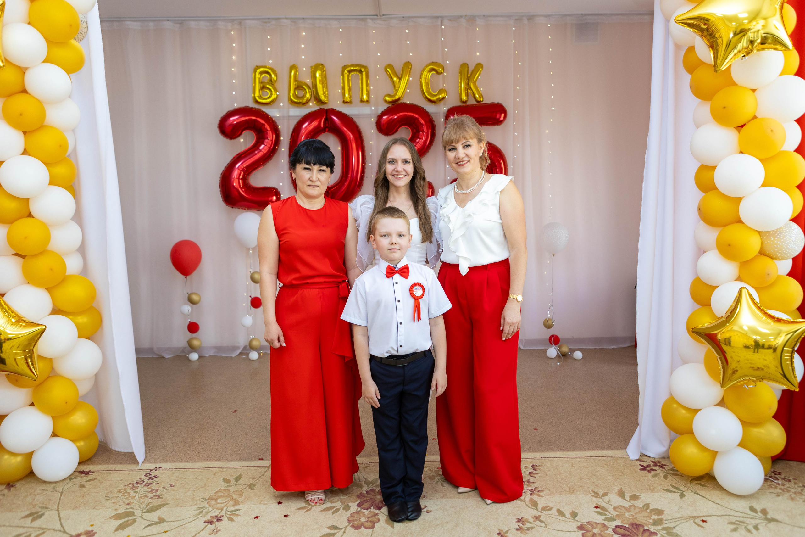Выпускной в детскому саду 2025 год. Свадебный и предметный фотограф Ренат Каламперов