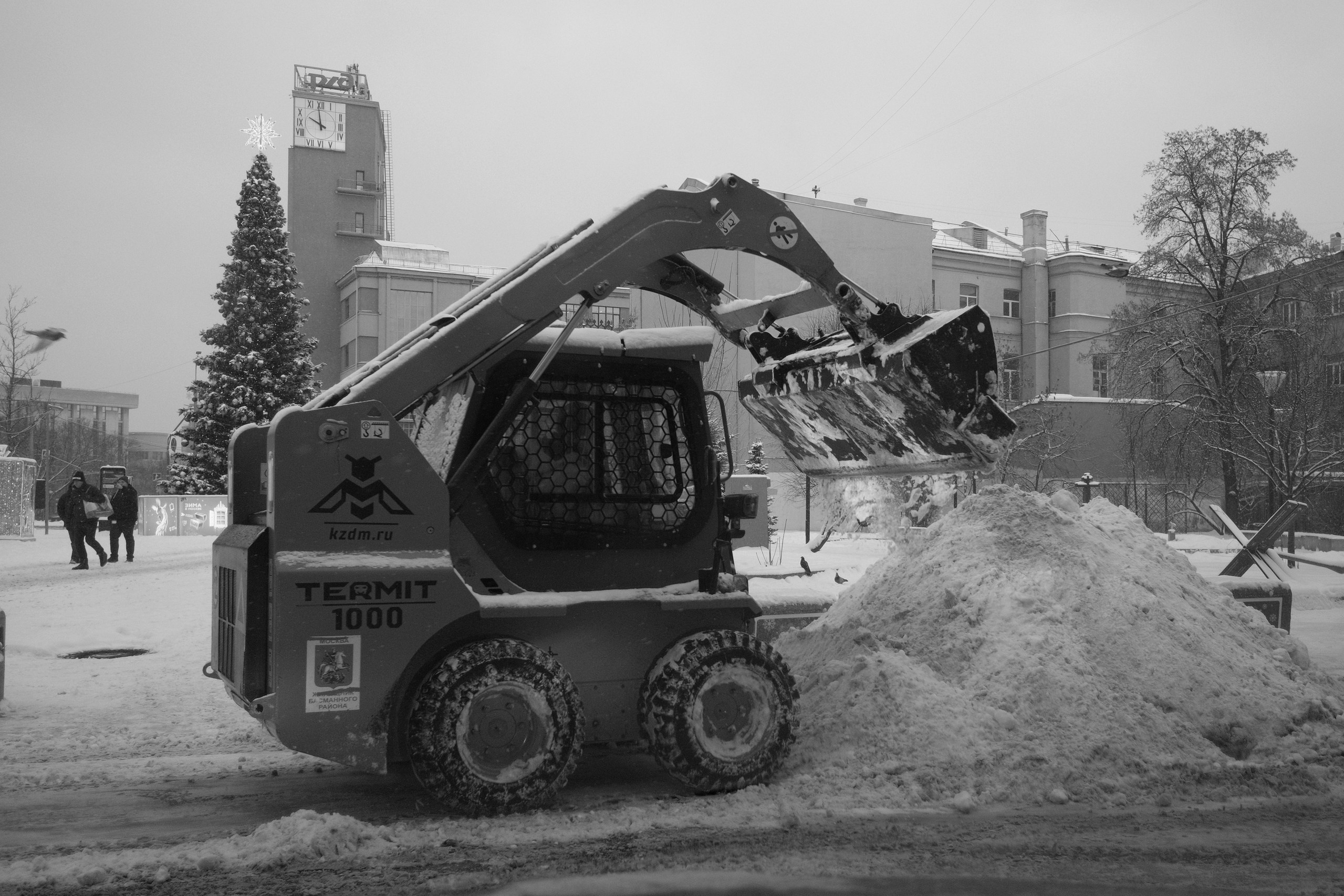 Улица, люди, жизнь…