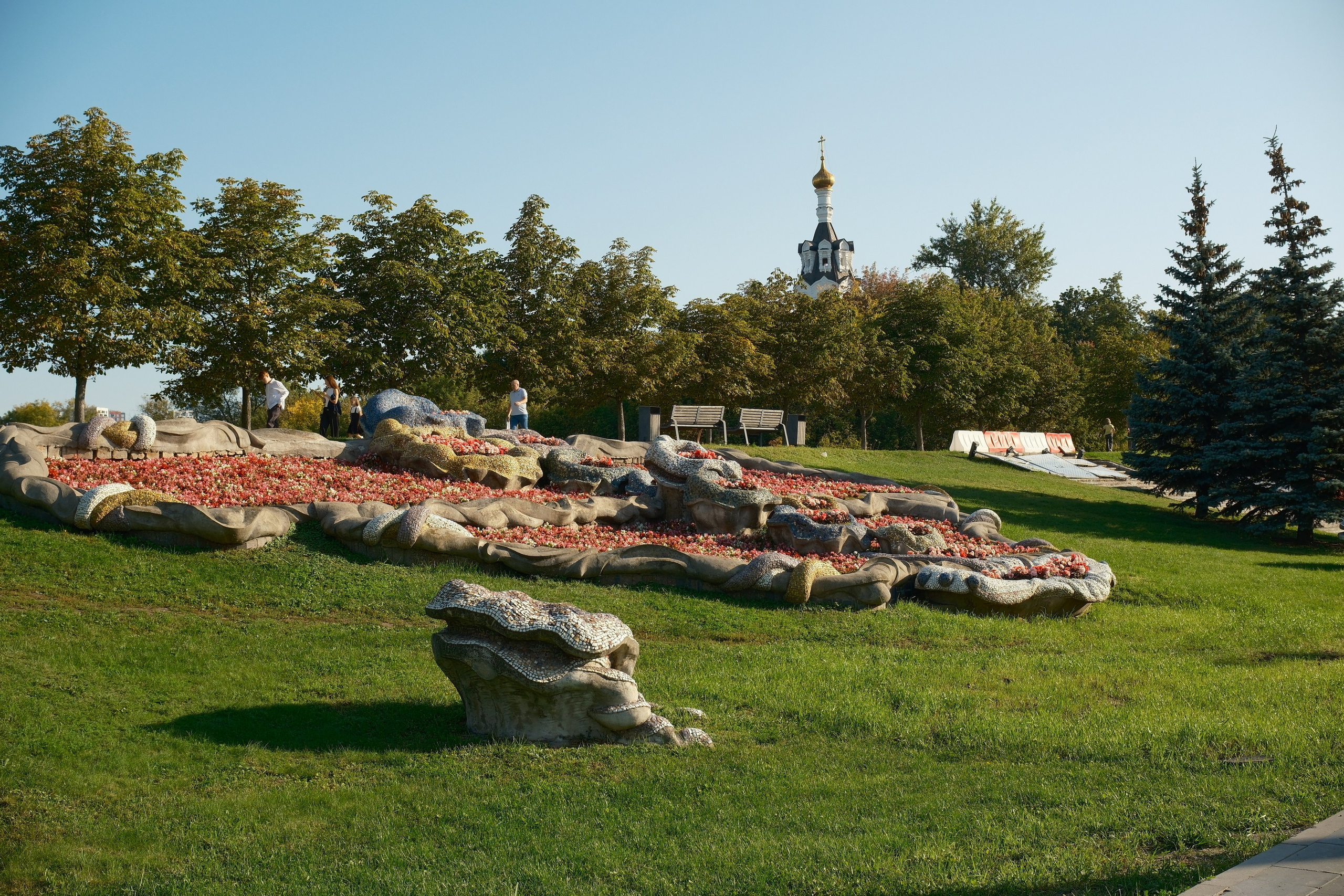 Сентябрь 2025. Улица, люди, жизнь…