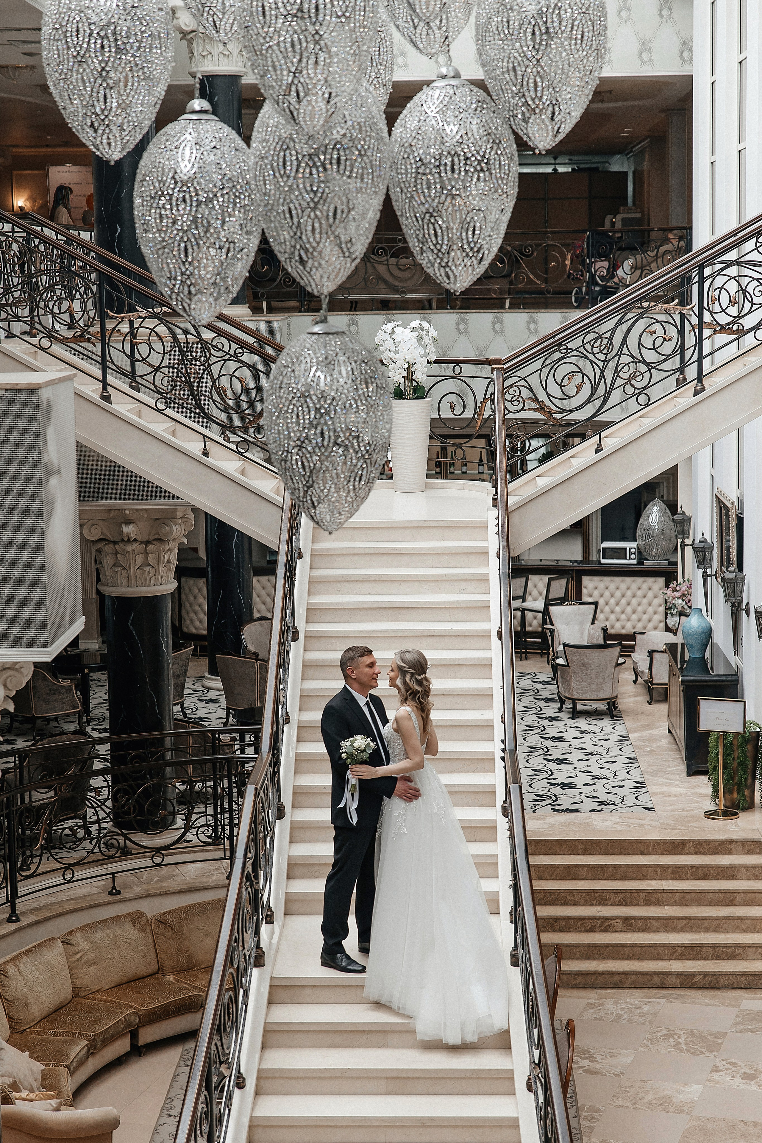 Свадебная фотосессия в отеле Милан. Свадебный фотограф в Москве Дарья Олендарёва