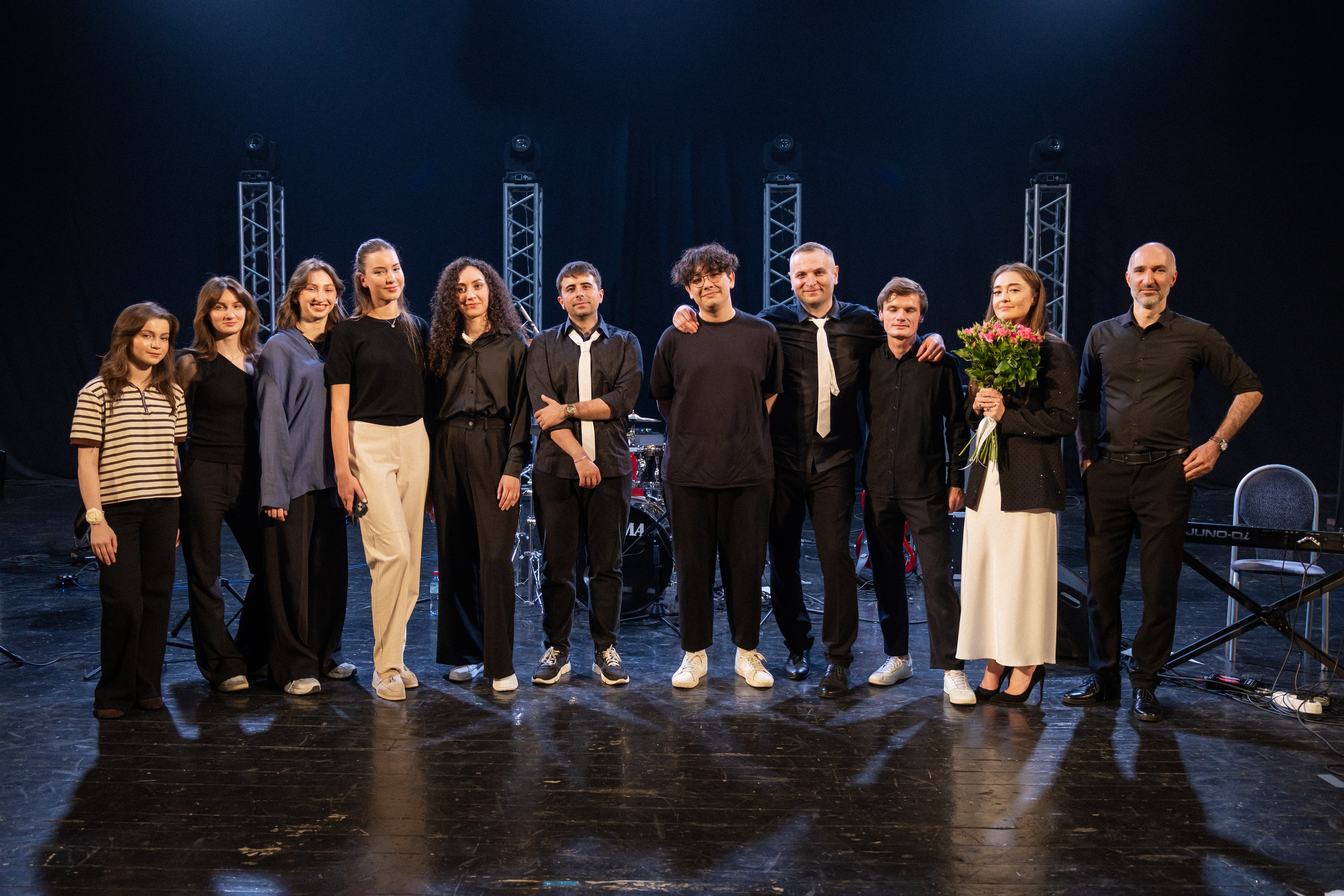 Концерты. Валерия, репортажный фотограф в г. Москва и г. Владикавказ