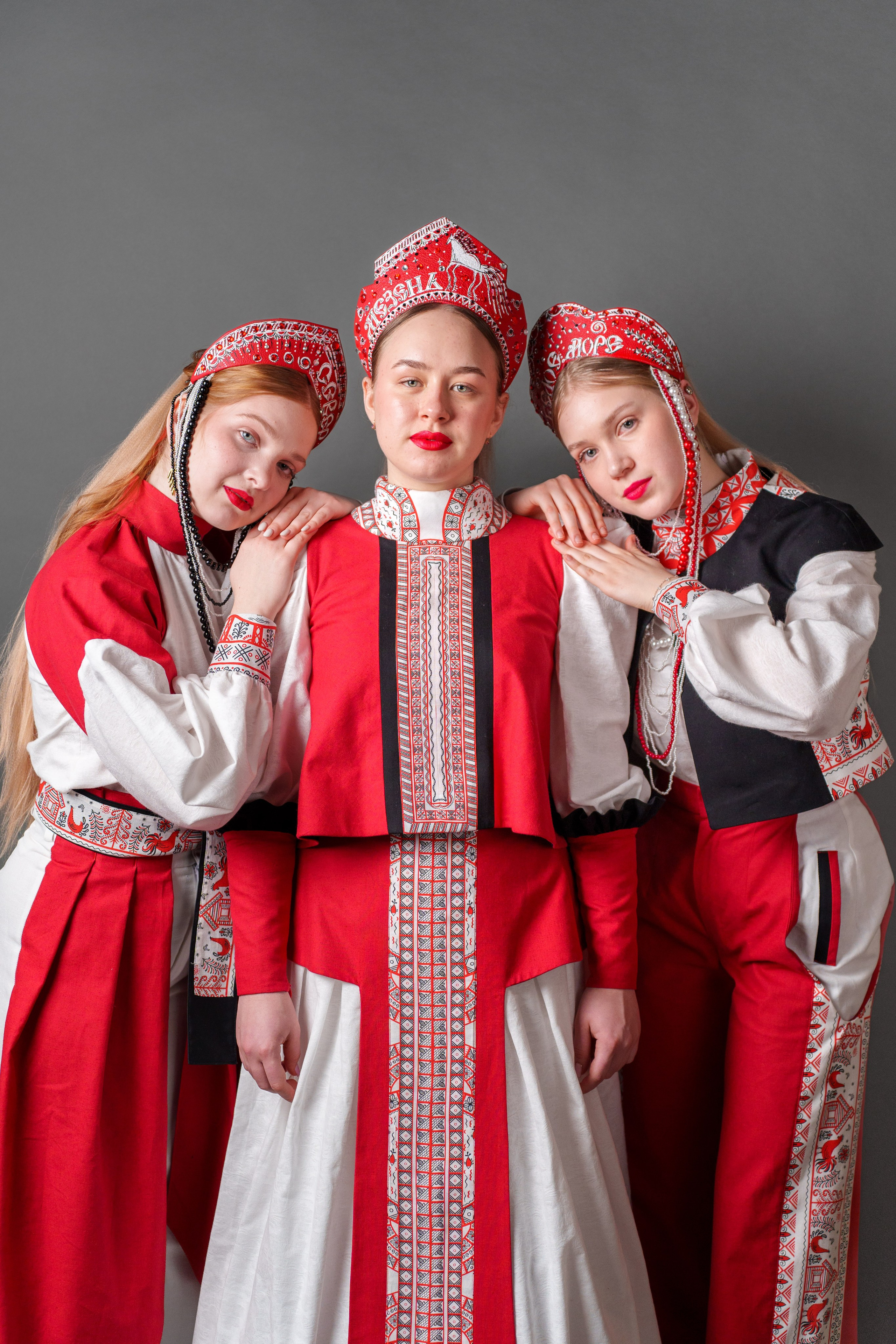 Коллекция одежды Елены Мошкиной «Мезень». Фотограф в Санкт-Петербурге Ибрагимова Алина