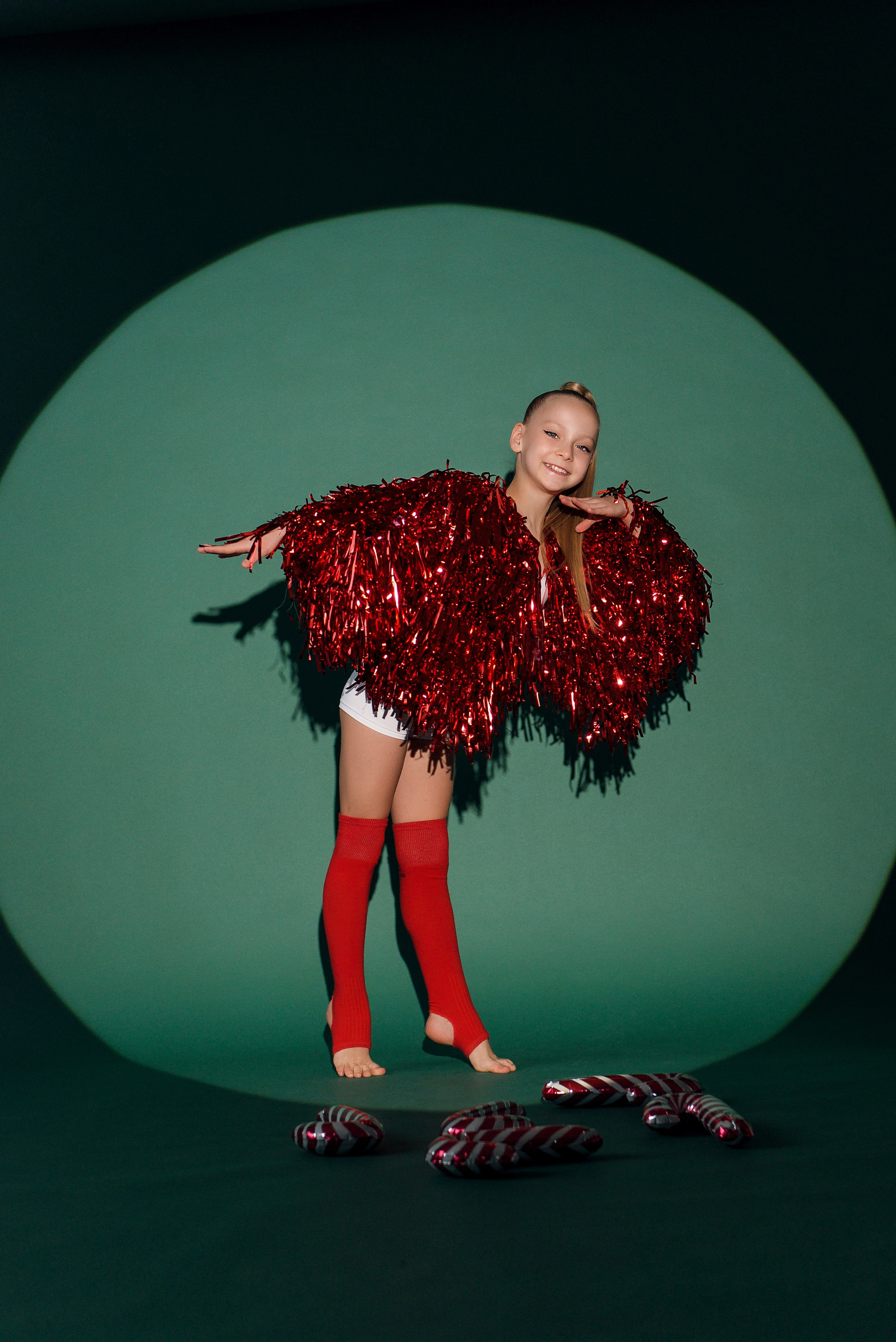 Варя и Лиза Новый год. Детский фотограф в Долгопрудном и Москве