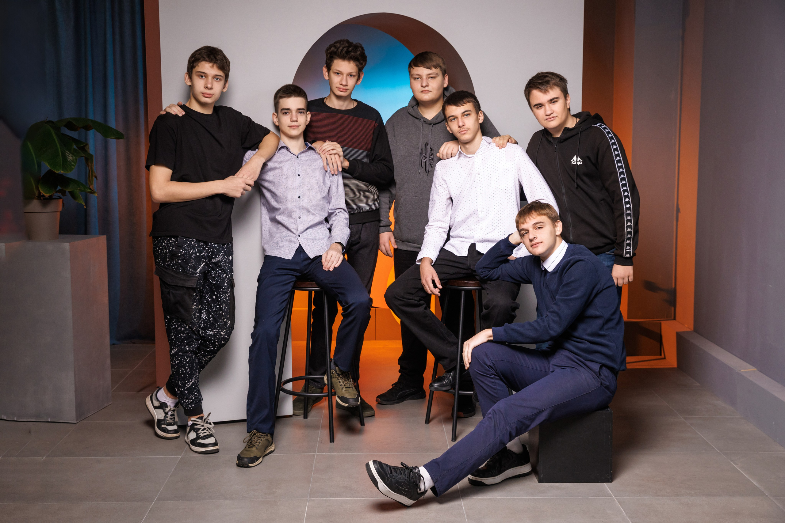 Групповые фото для старших классов в фотостудии. Выпускные альбомы Евгении Виноградовой г. Липецк