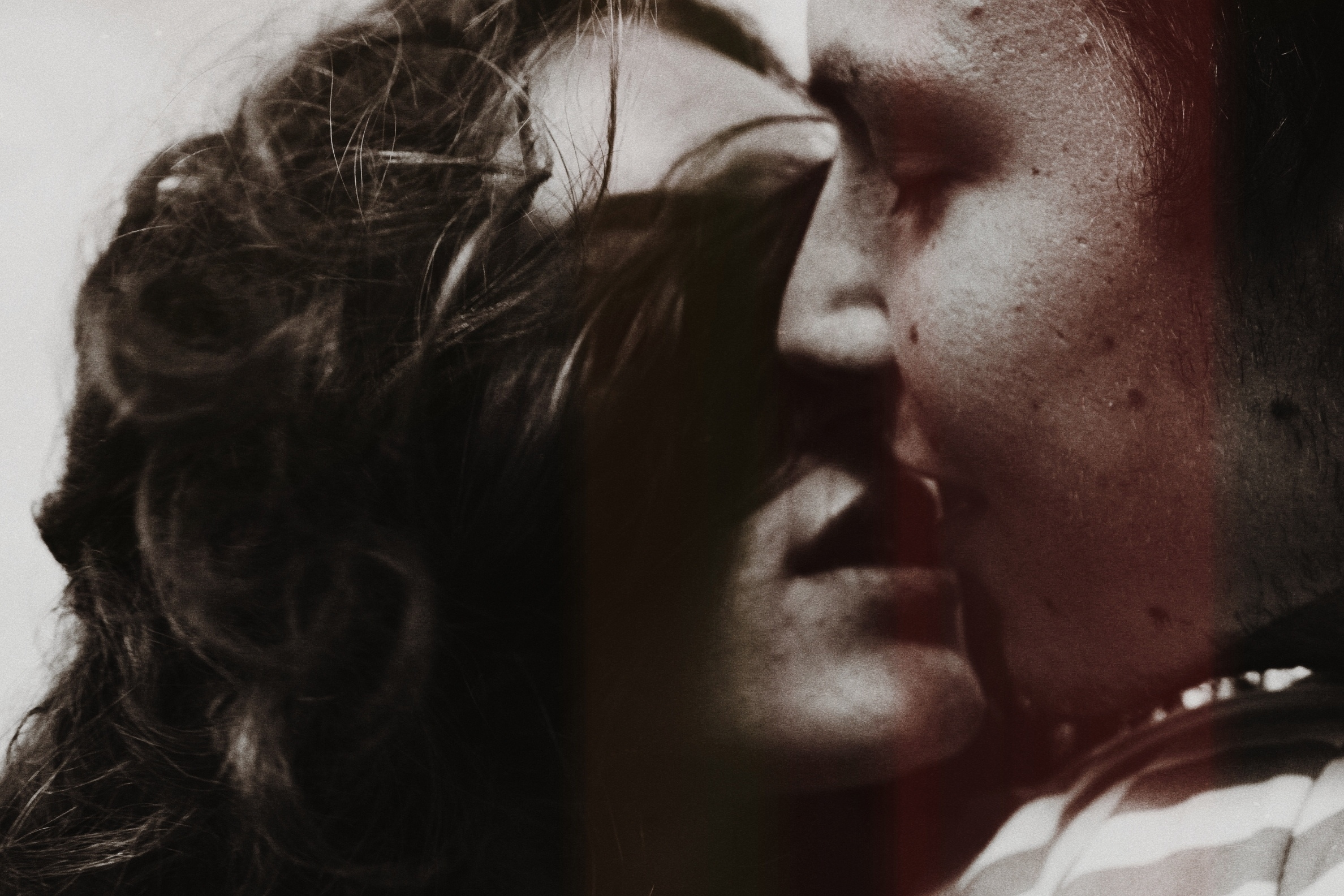 Love story photographer Georgia. Photographer in Georgia UAE Russia Nekit Fox