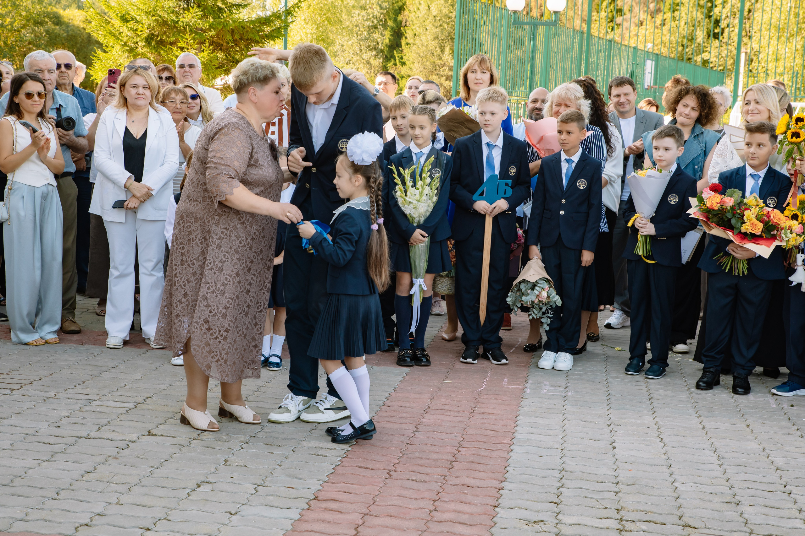 Линейка 1Б Школа Права и Экономики. Фотограф в Москве Яна Полосина