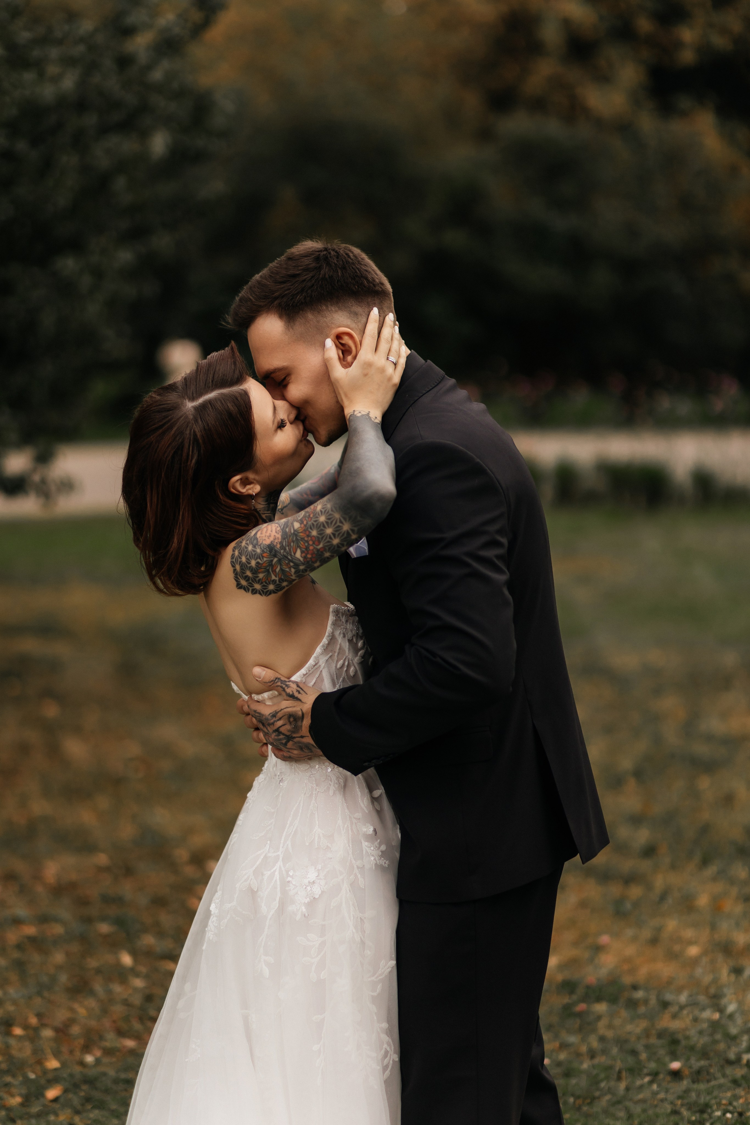 Свадебная фотосессия в Коломенском. Фотограф Наталия Федосова, г. Москва. TG и Instagram @nataliya_raw