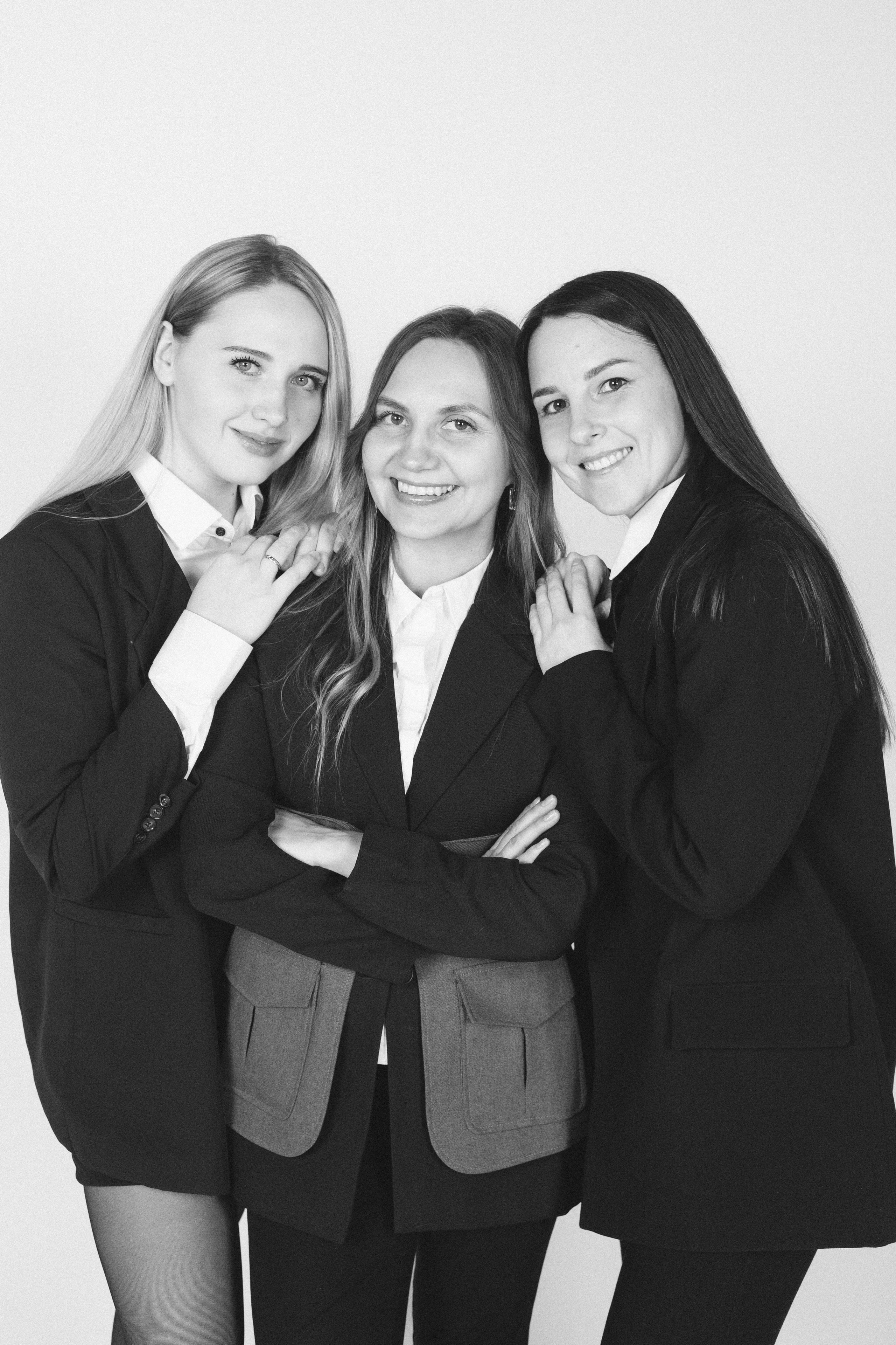 ДЕВОЧКИ ГЕРБОЛАЙФ 2. Фотограф Красноярск съемки лавстори, фотосессия в студии, портретная съемка, творческие фотосессии