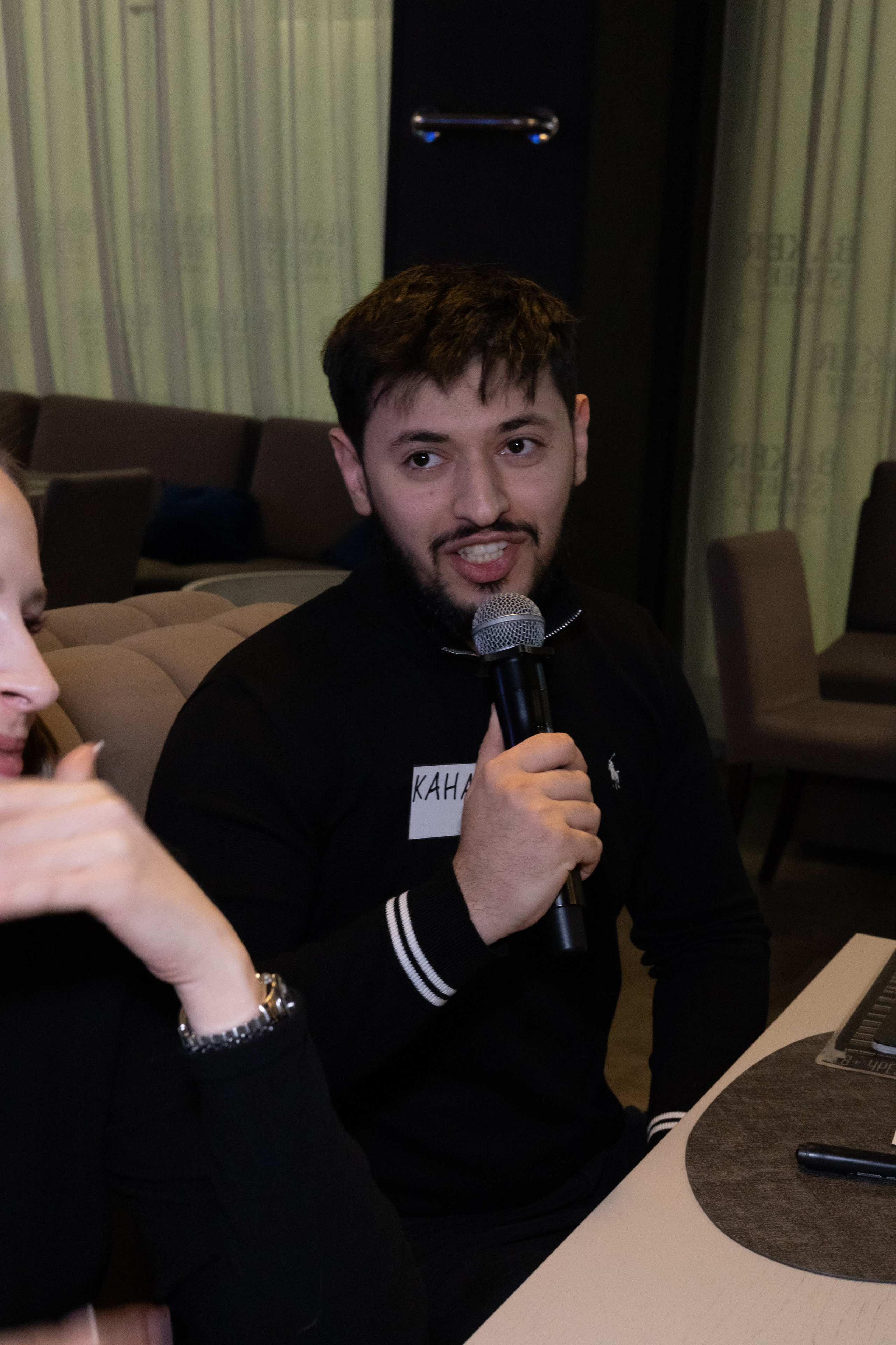 13ая BIZ QUIZ: деловая игра | Красноярск. Фотограф Красноярск съемки лавстори, фотосессия в студии, портретная съемка, творческие фотосессии