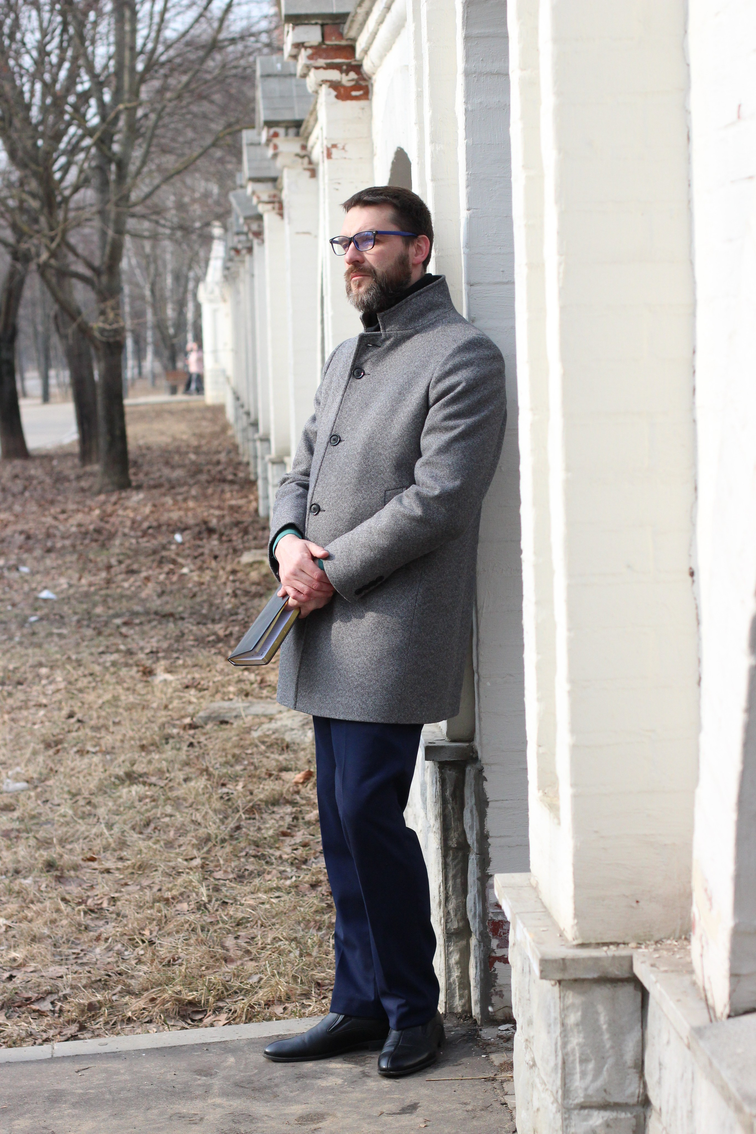 Максим, прогулочная фотосессия по парку Яуза. Ваш личный фотограф в Москве Мила