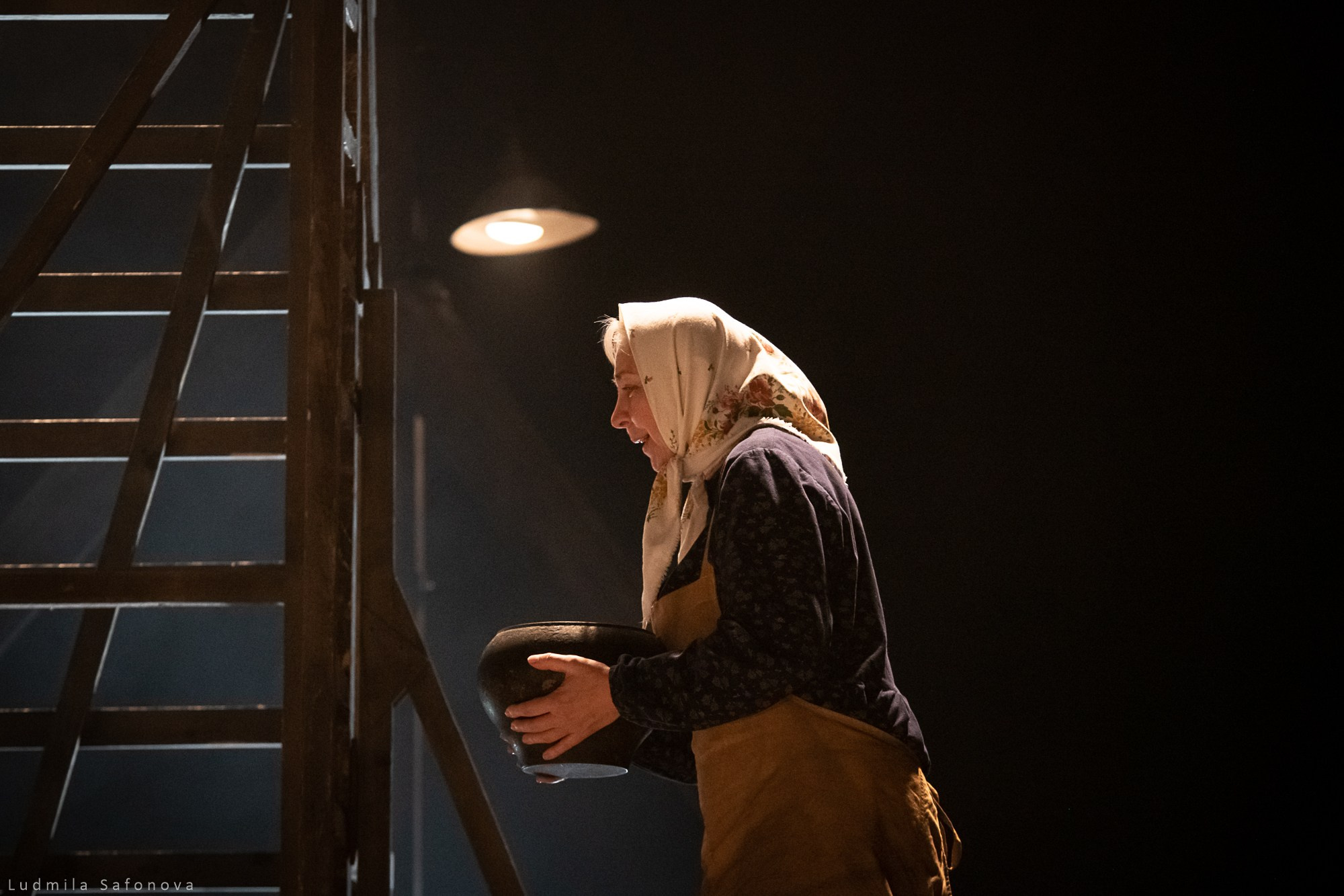 Матрёнин двор. Томский областной драматический театр. Lucytheatre