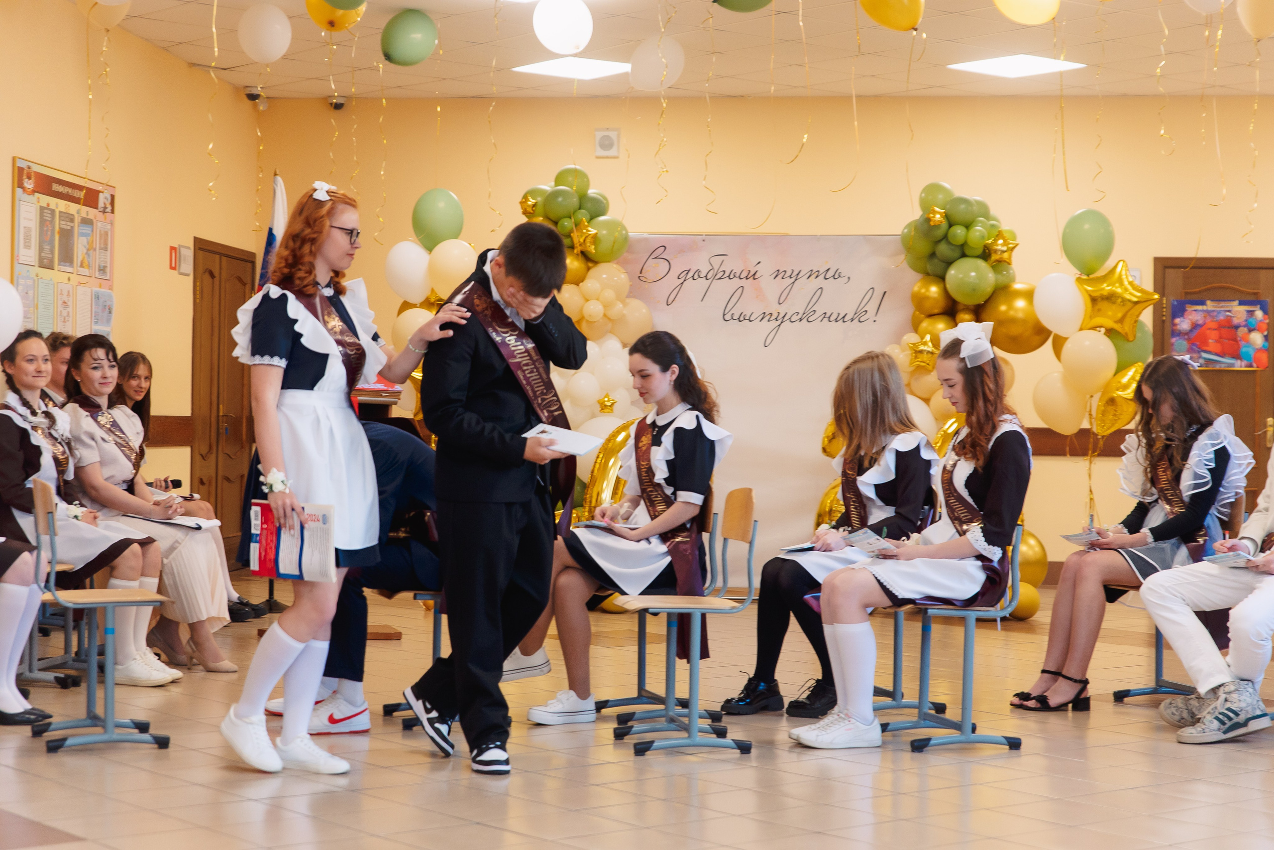 Последний звонок. Фотограф в Кронштадте и Санкт-Петербурге Анастасия Коваленко