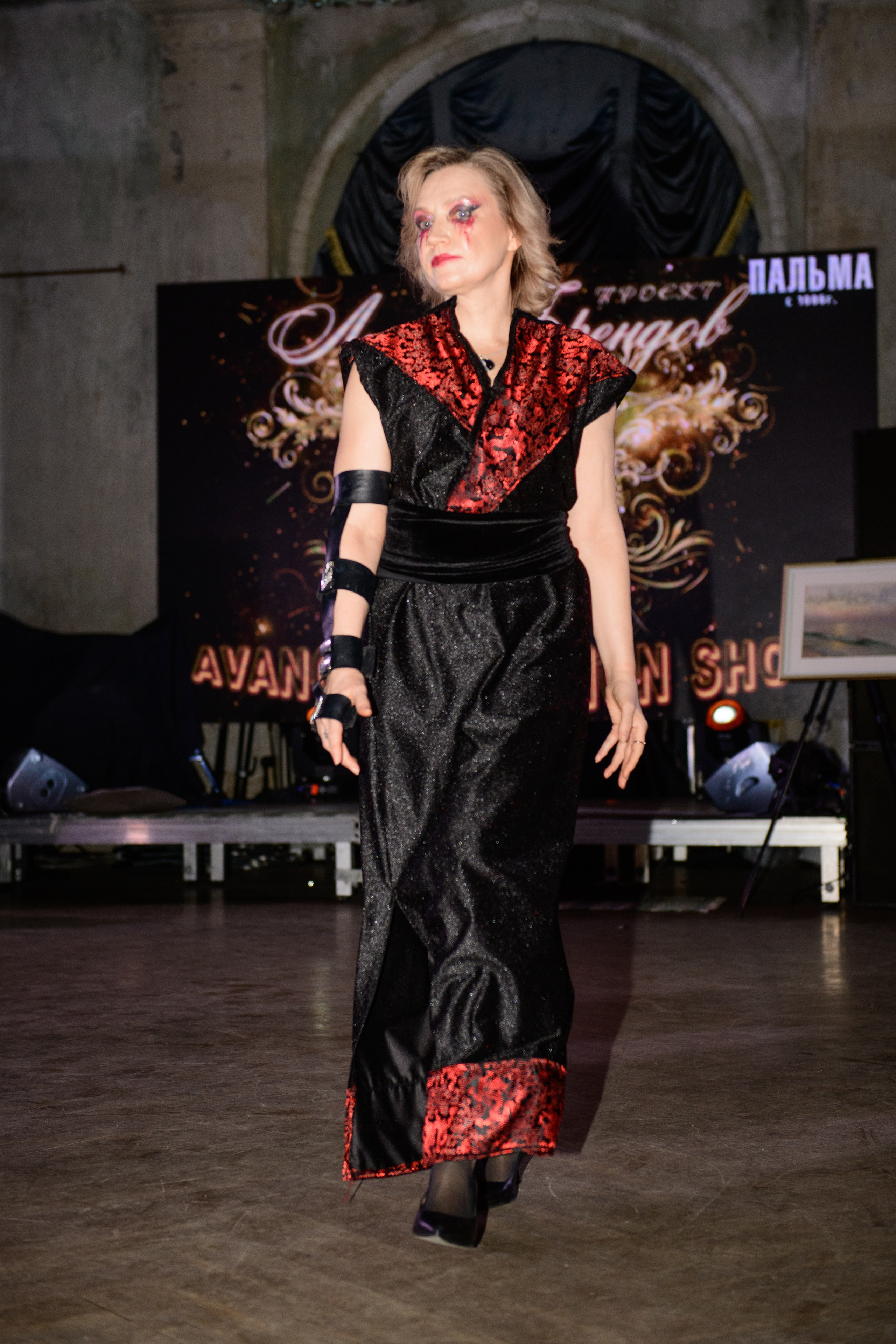 Репортаж модного показа «Люди брендов». Организация и проведение фотосъемок в Санкт-Петербурге. Фотограф Смирягин Илья