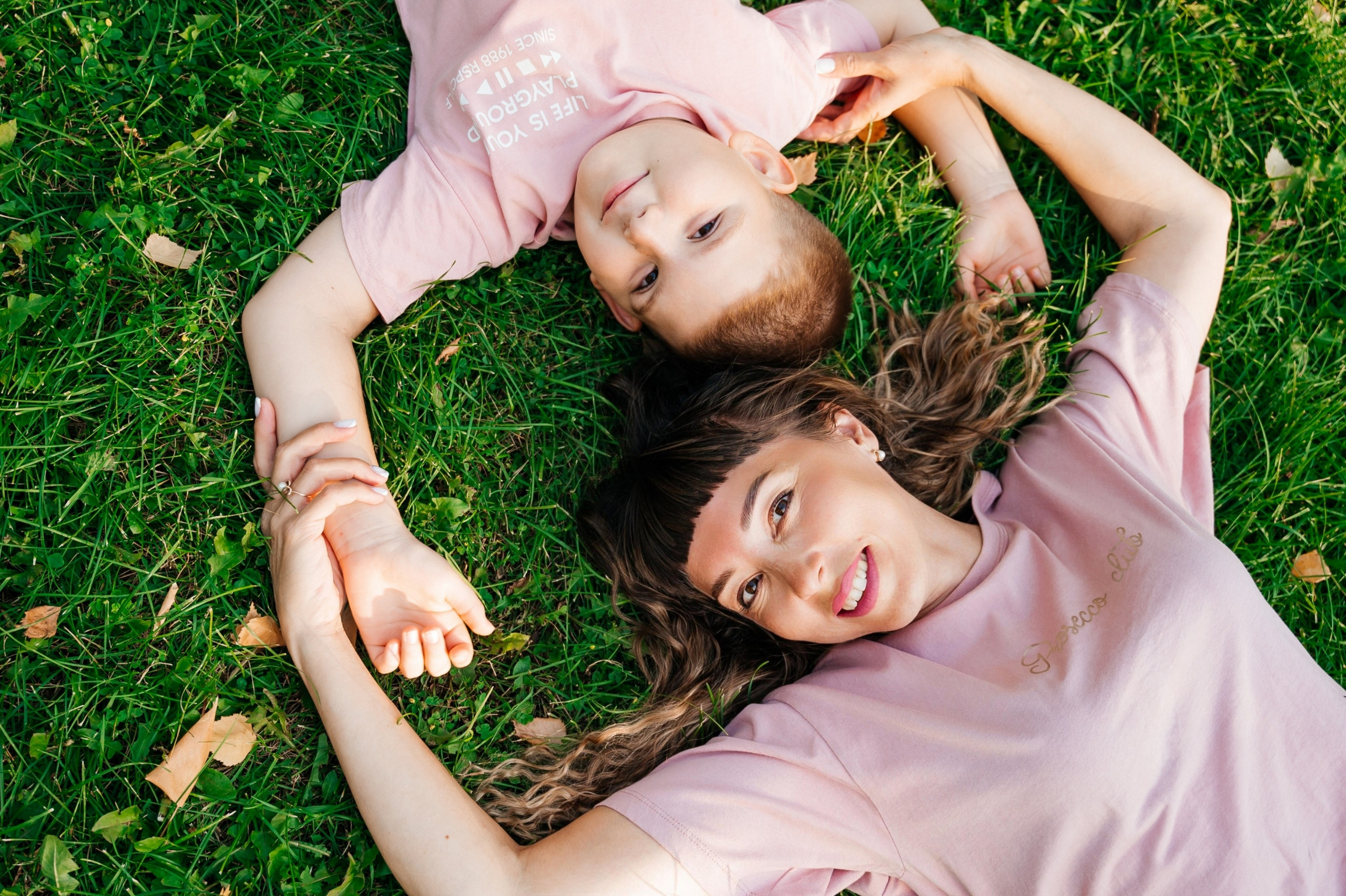 Мама и сын. Прогулка. Семейный фотограф в Оренбурге Анна Рожкова