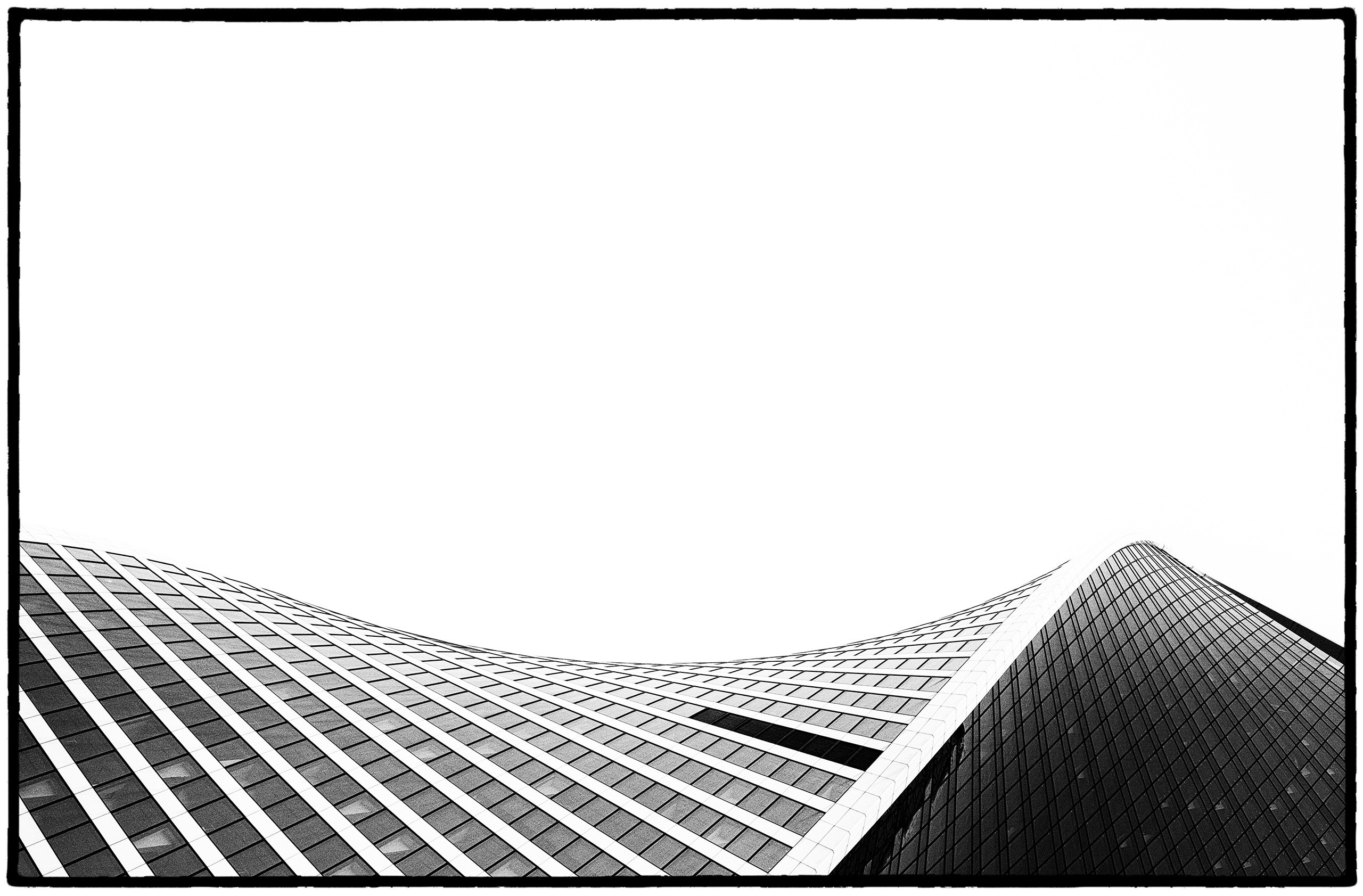 Городская современная архитектура.