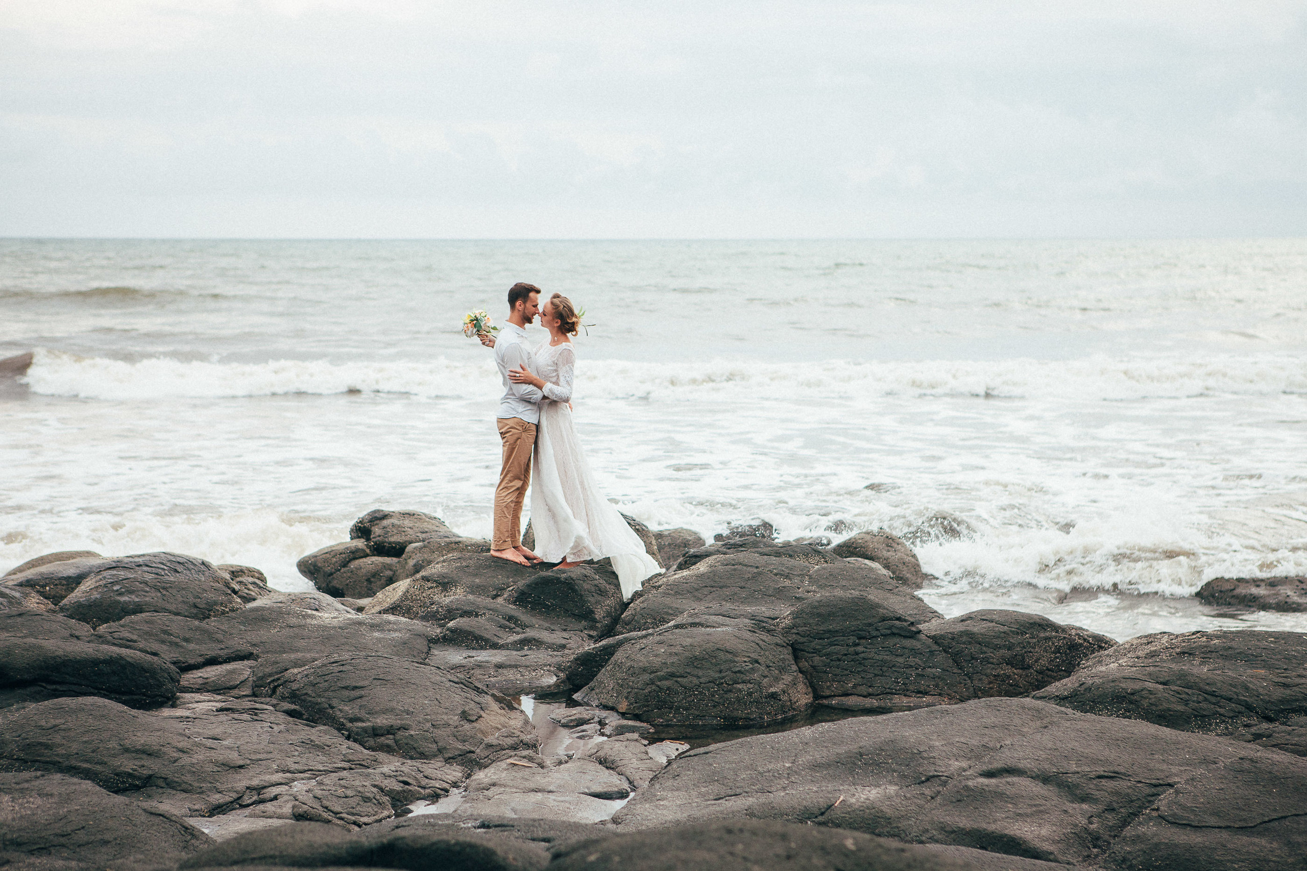 Oly and Andry. Wedding photographer in Bali