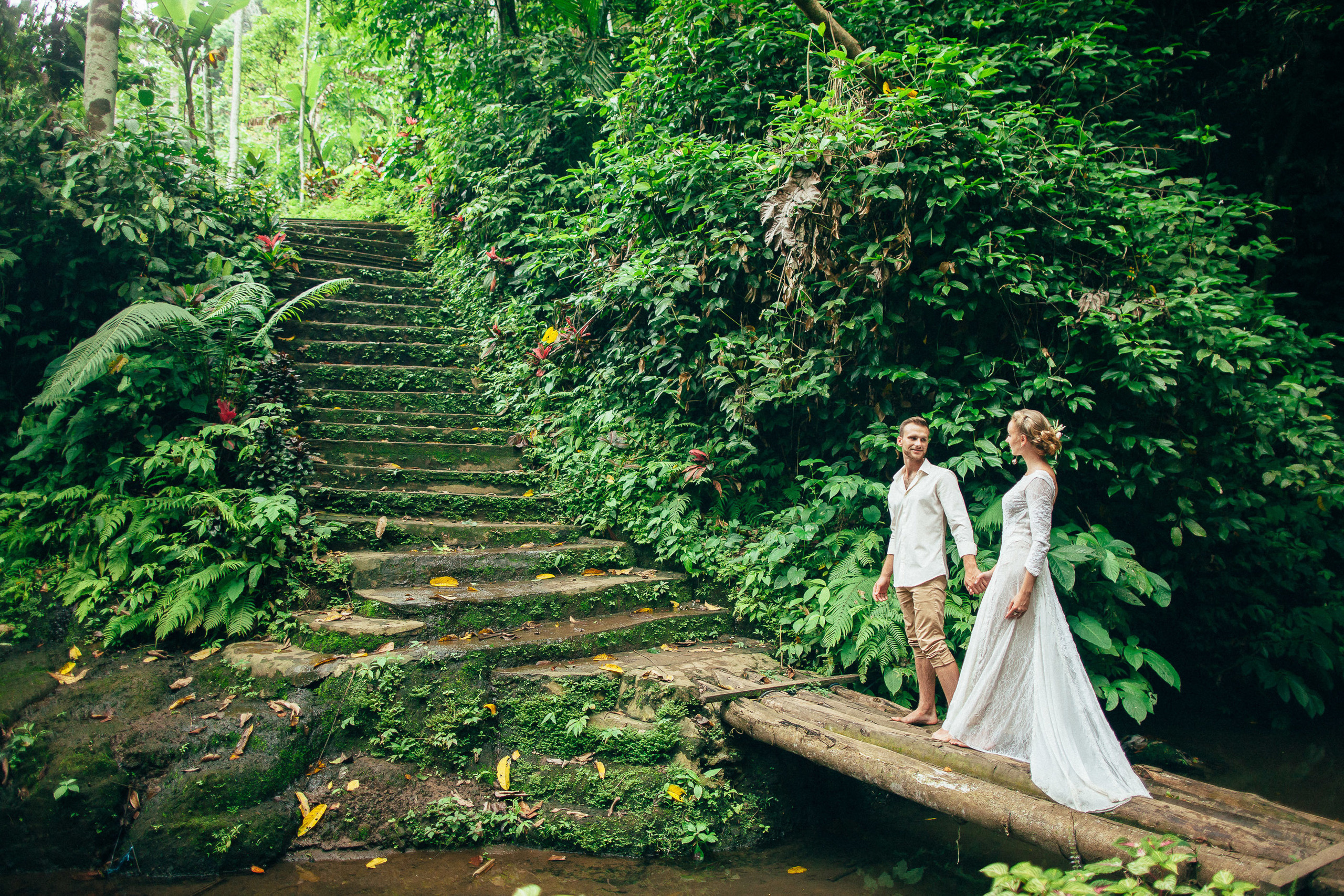 Oly and Andry. Wedding photographer in Bali