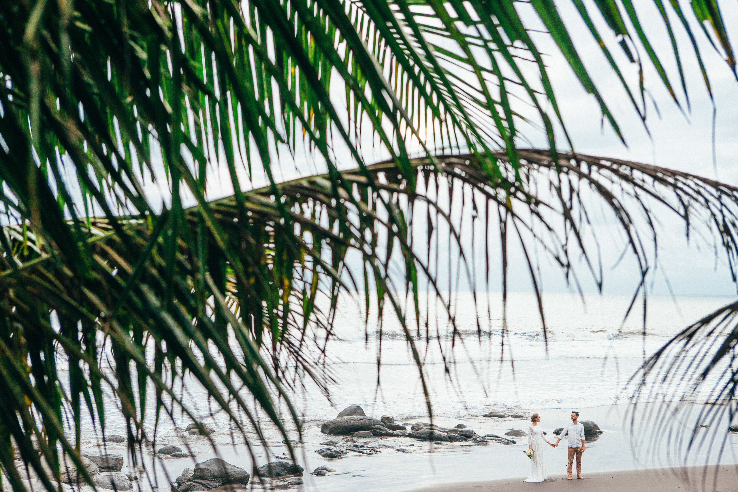 Oly and Andry. Wedding photographer in Bali