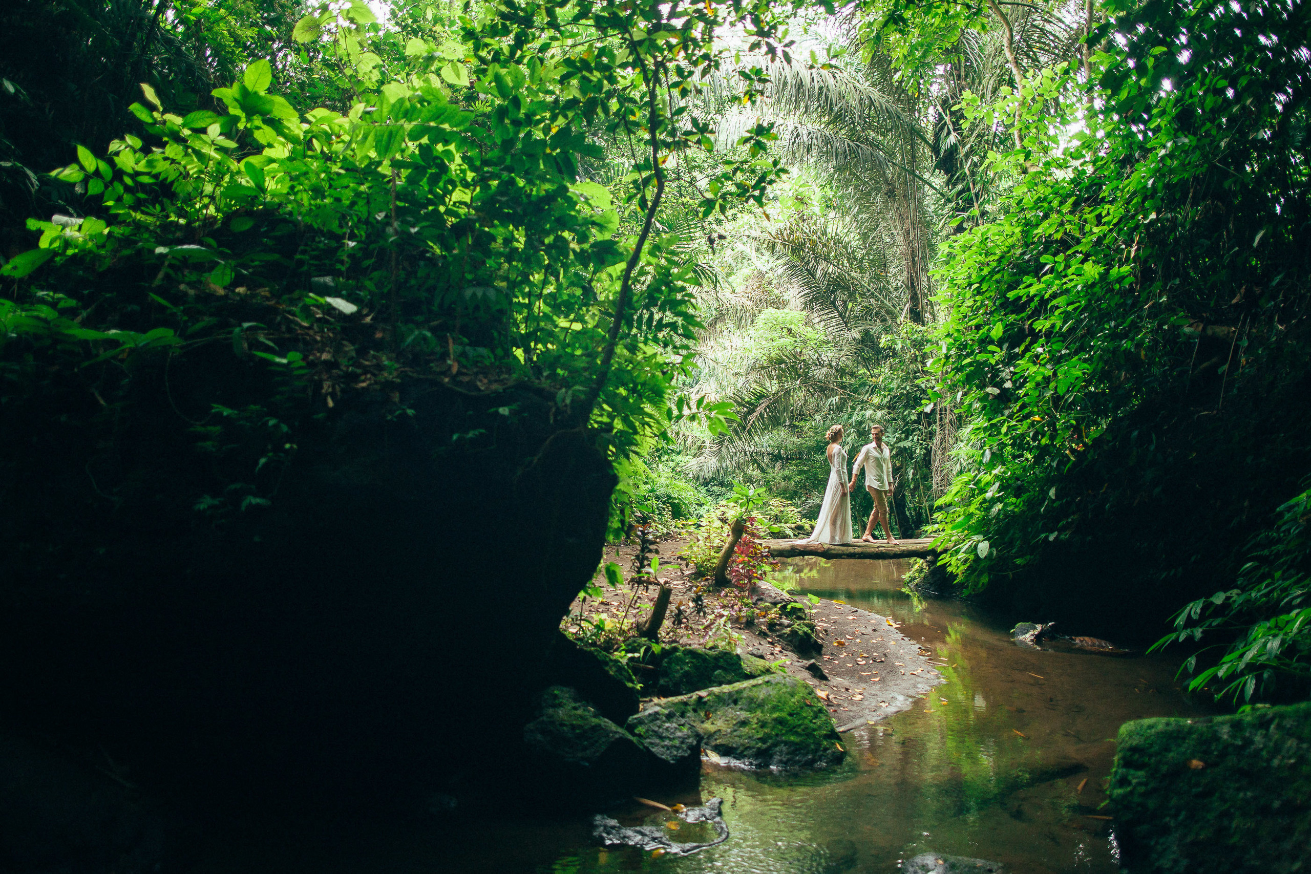 Oly and Andry. Wedding photographer in Bali