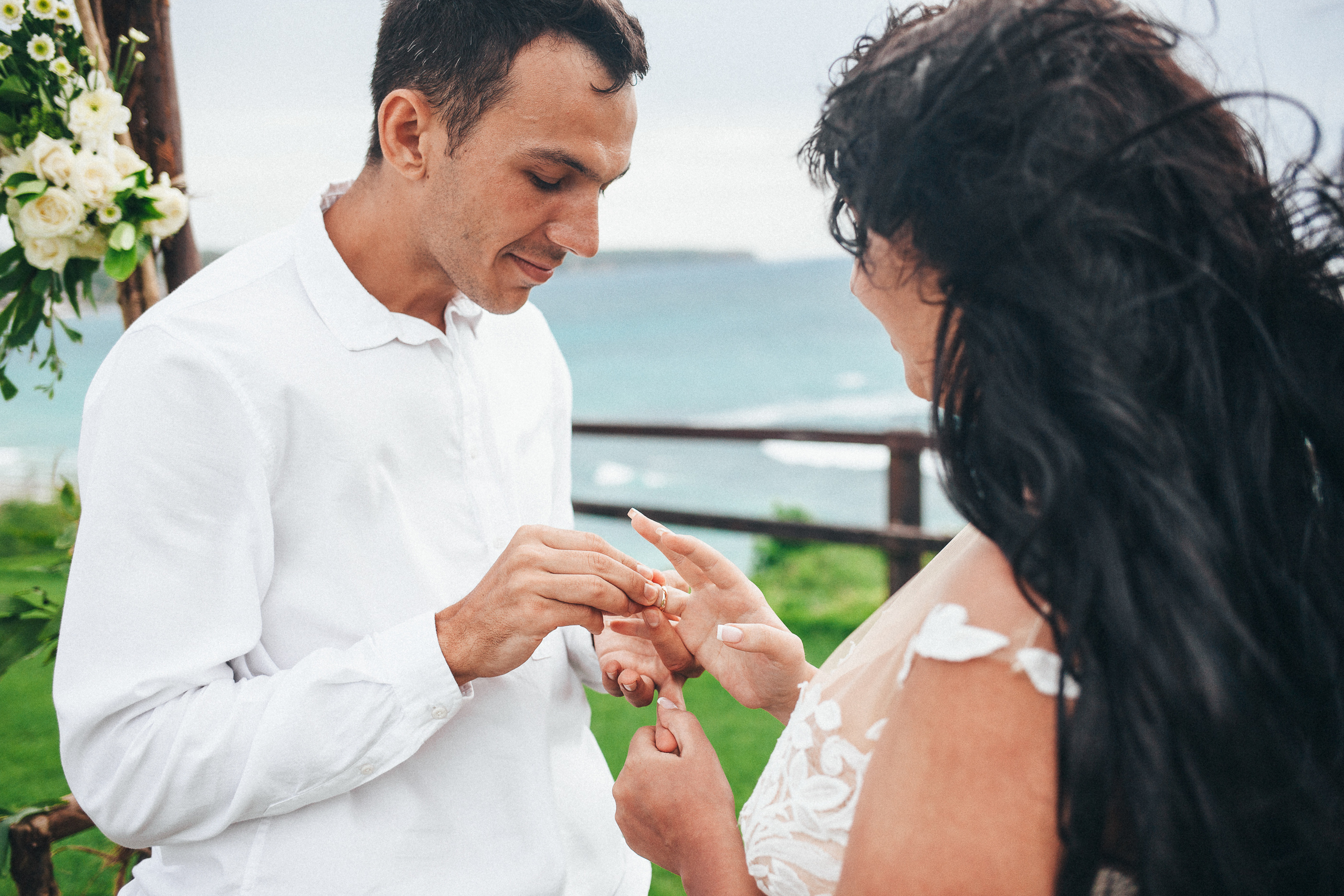 Alex and Ira. Wedding photographer in Bali