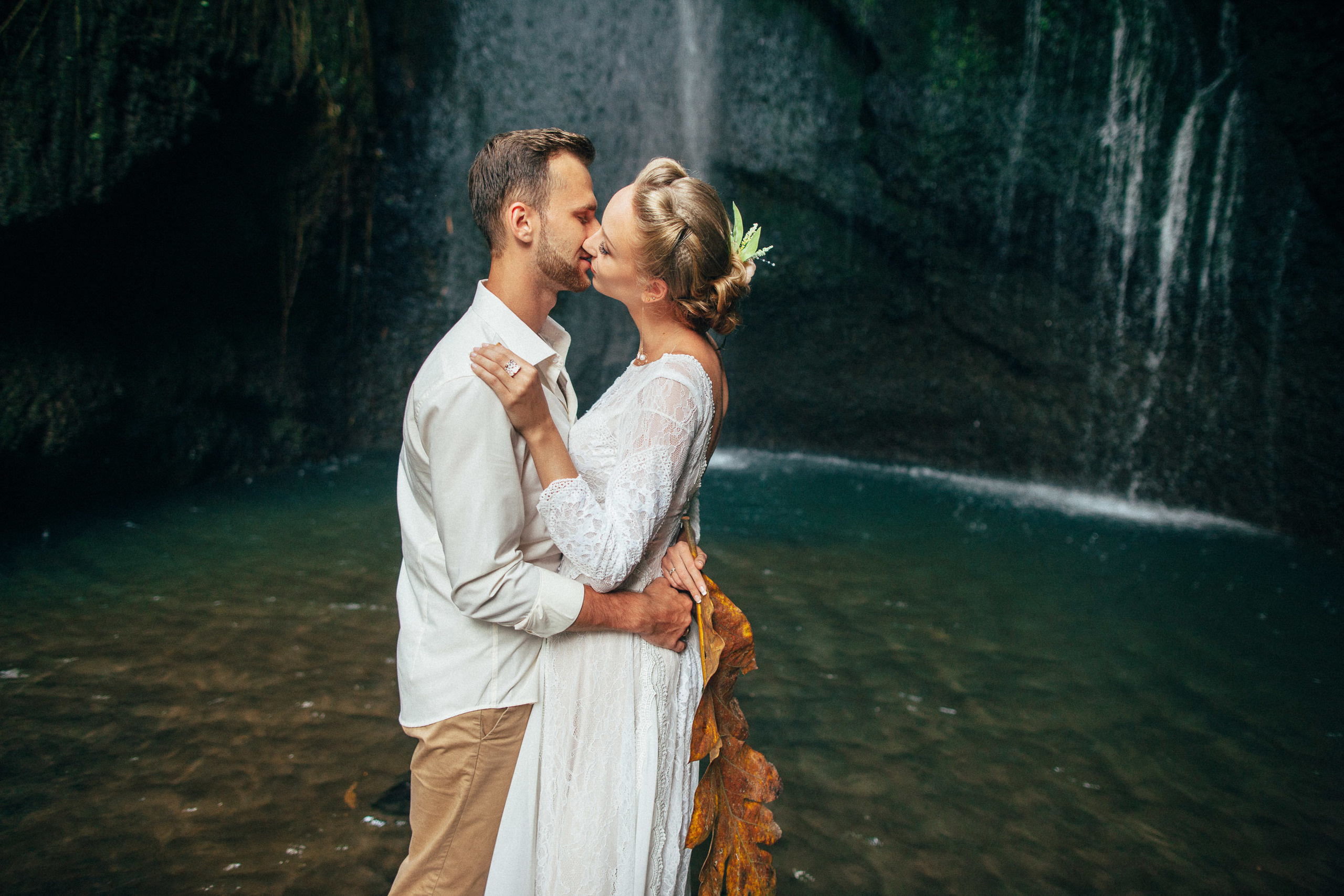 Oly and Andry. Wedding photographer in Bali