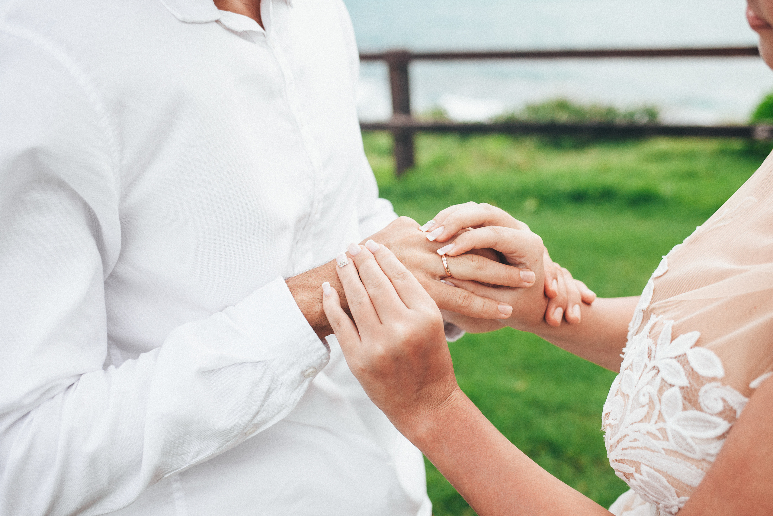 Alex and Ira. Wedding photographer in Bali