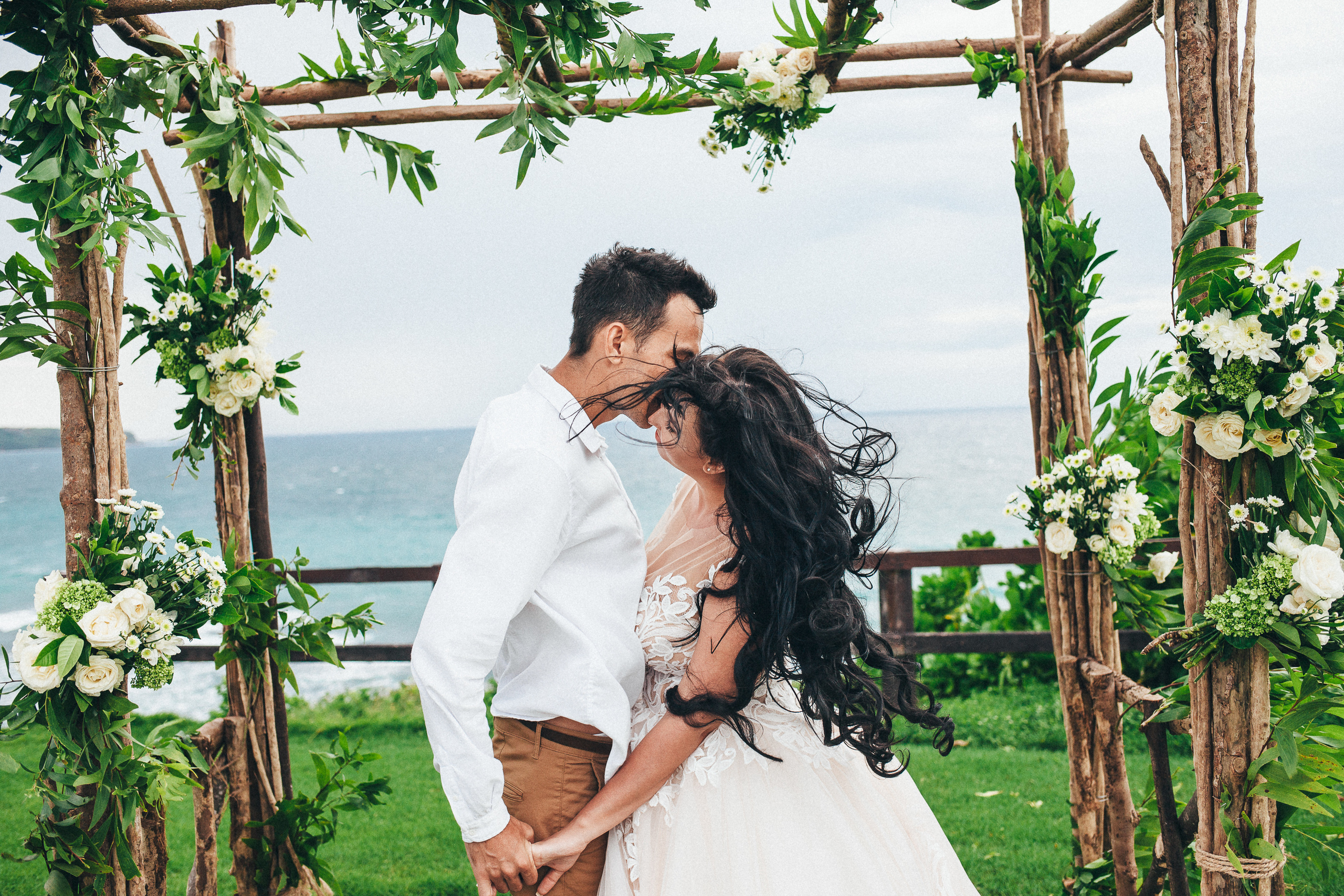 Alex and Ira. Wedding photographer in Bali