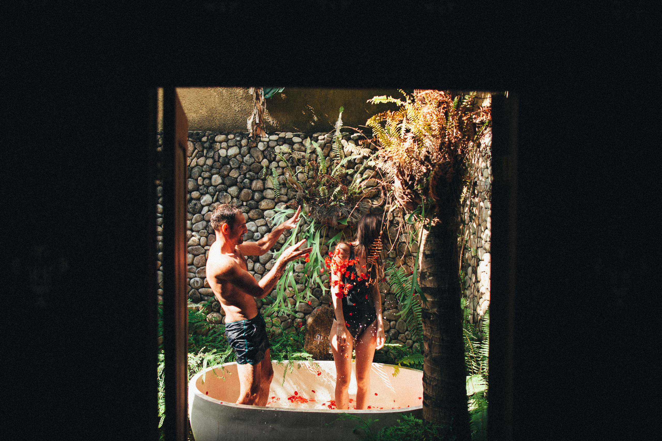 Jane-and-yri. Wedding photographer in Bali