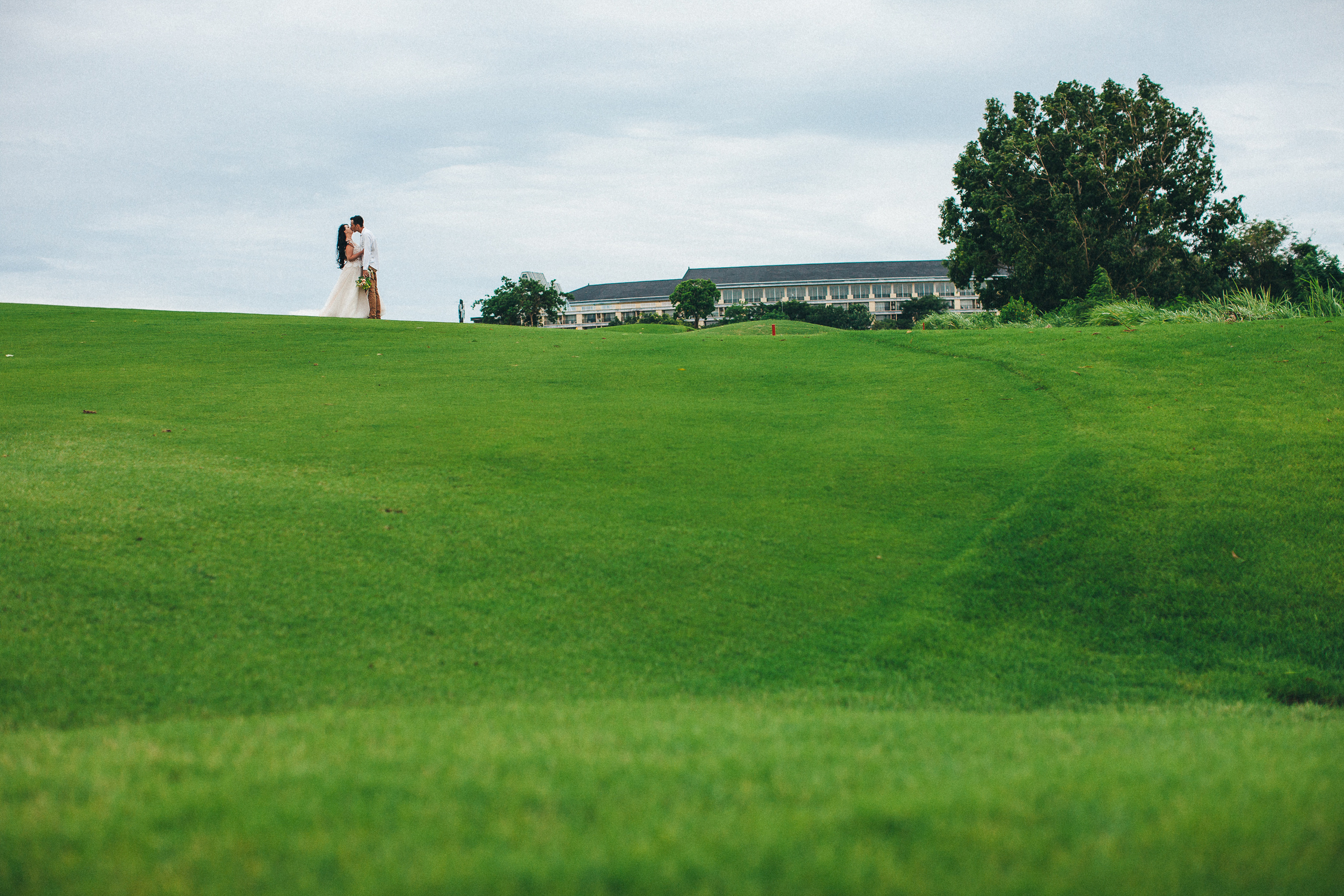 Alex and Ira. Wedding photographer in Bali