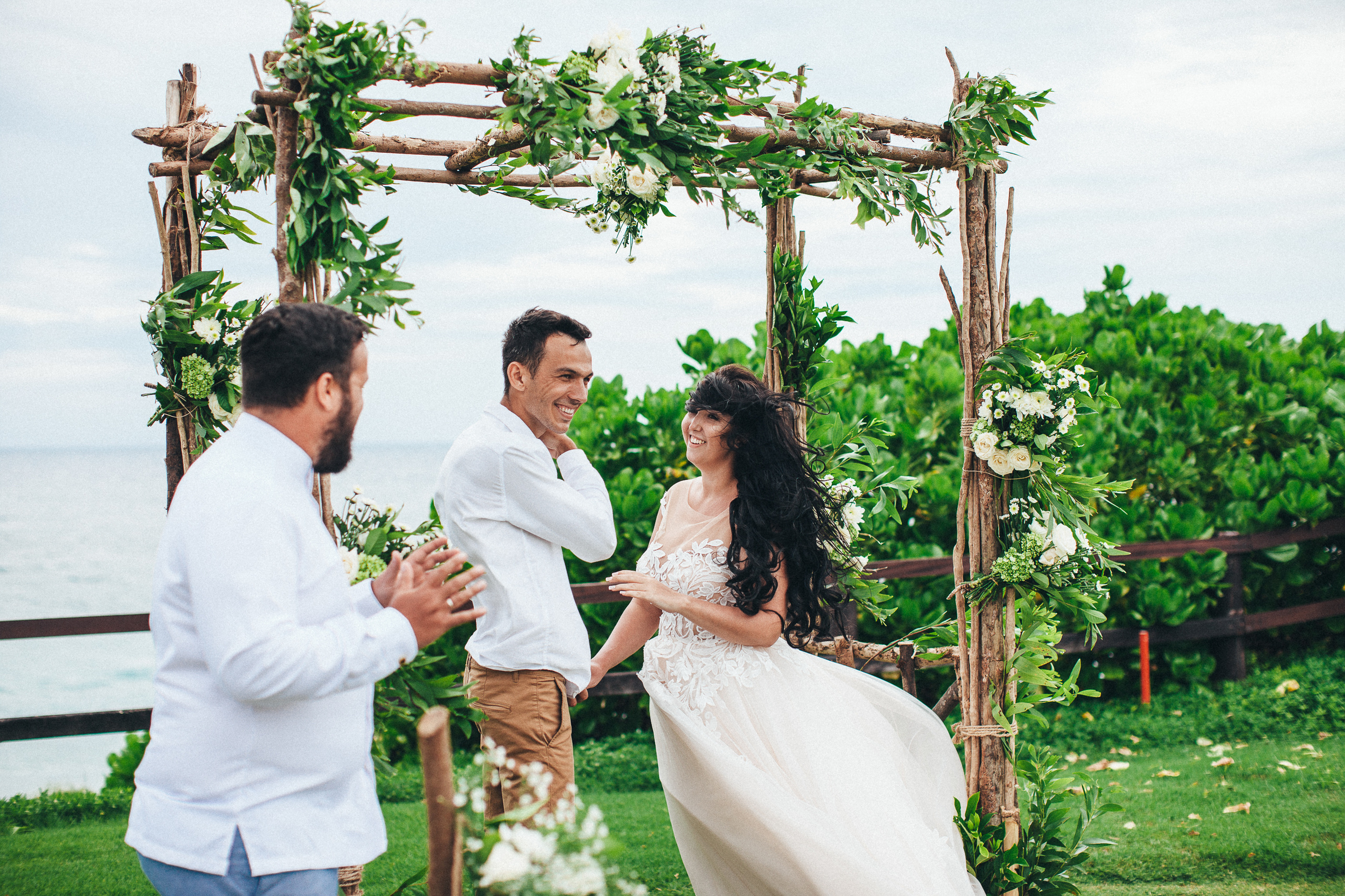 Alex and Ira. Wedding photographer in Bali