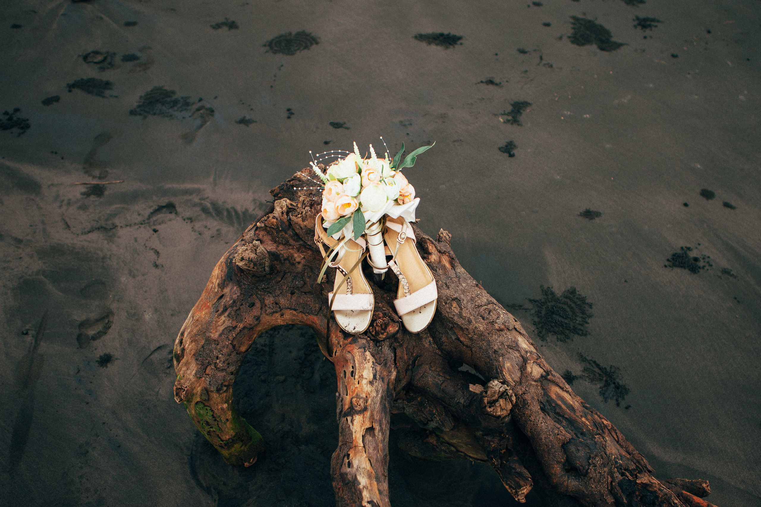 Oly and Andry. Wedding photographer in Bali