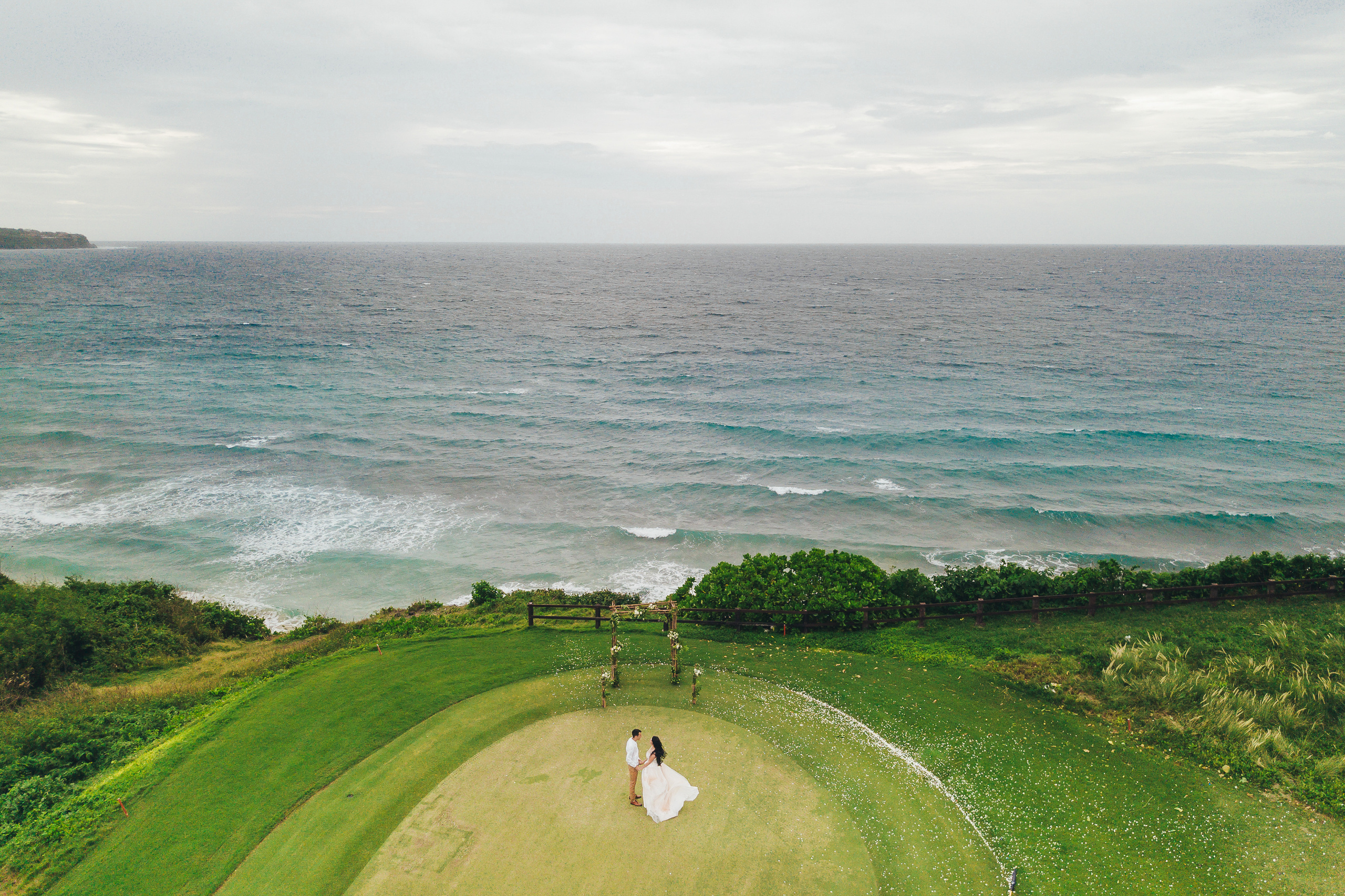 Alex and Ira. Wedding photographer in Bali