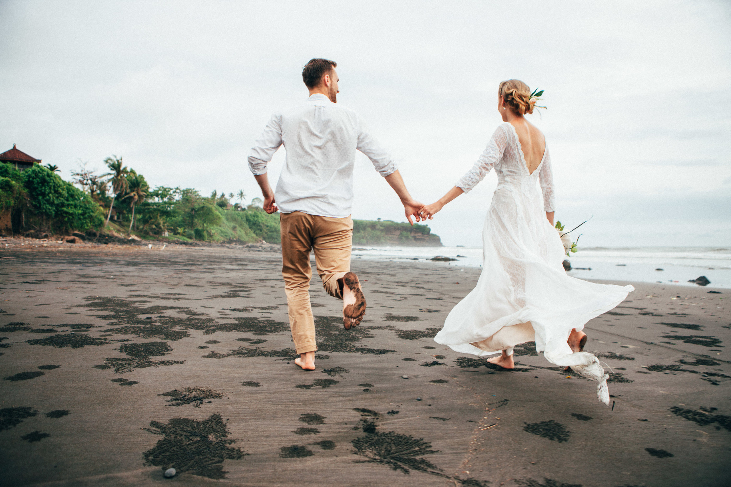 Oly and Andry. Wedding photographer in Bali