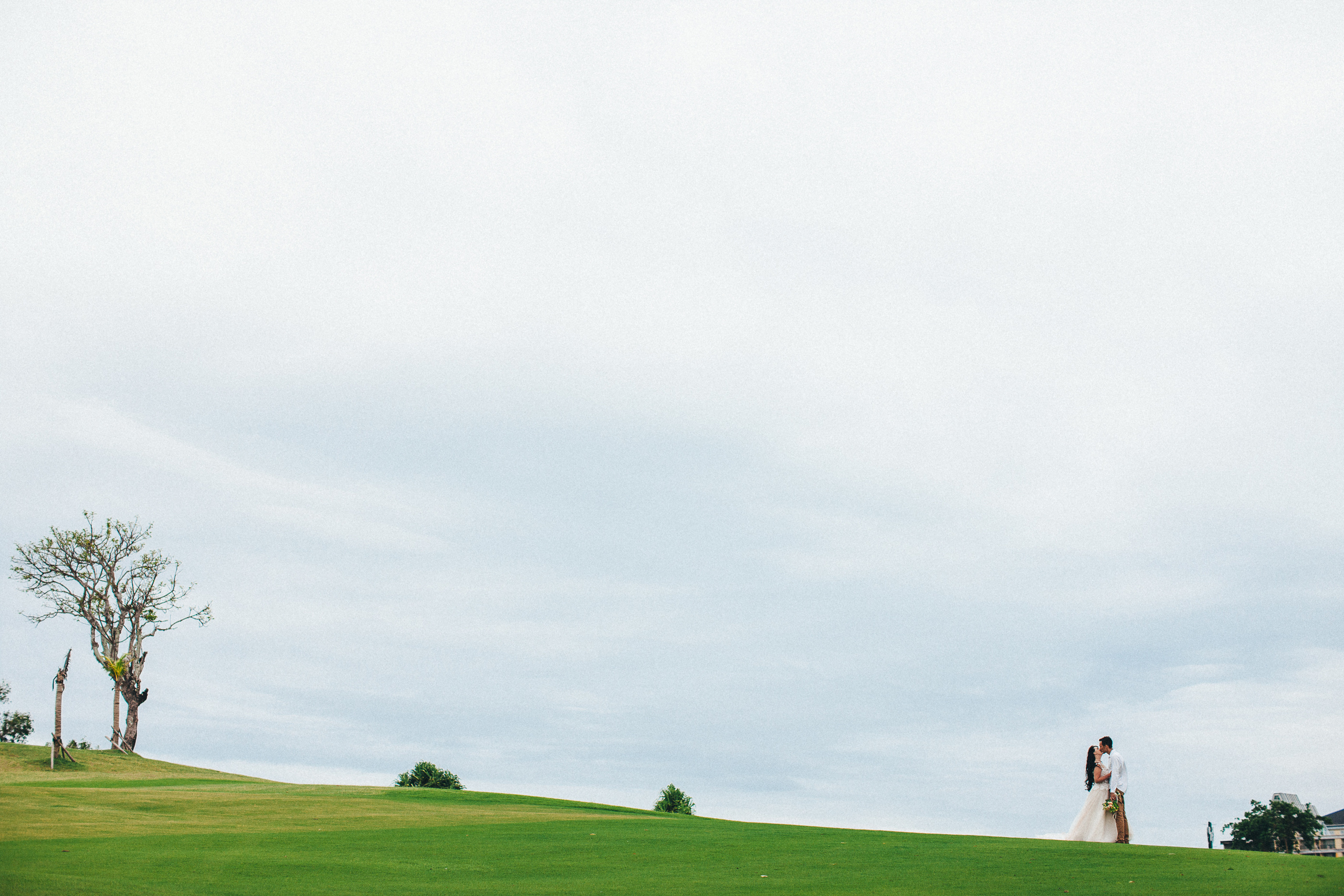 Alex and Ira. Wedding photographer in Bali