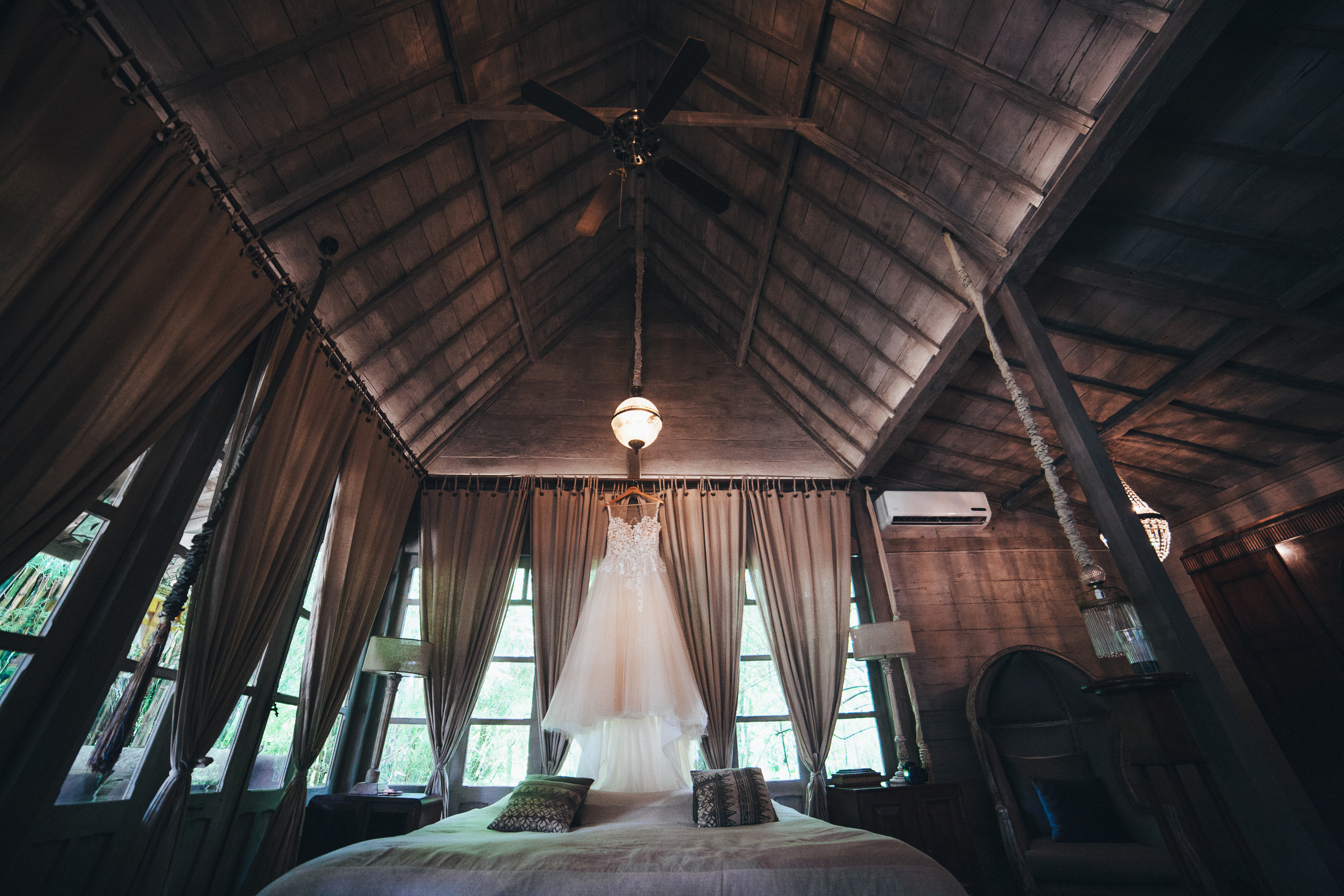 Alex and Ira. Wedding photographer in Bali