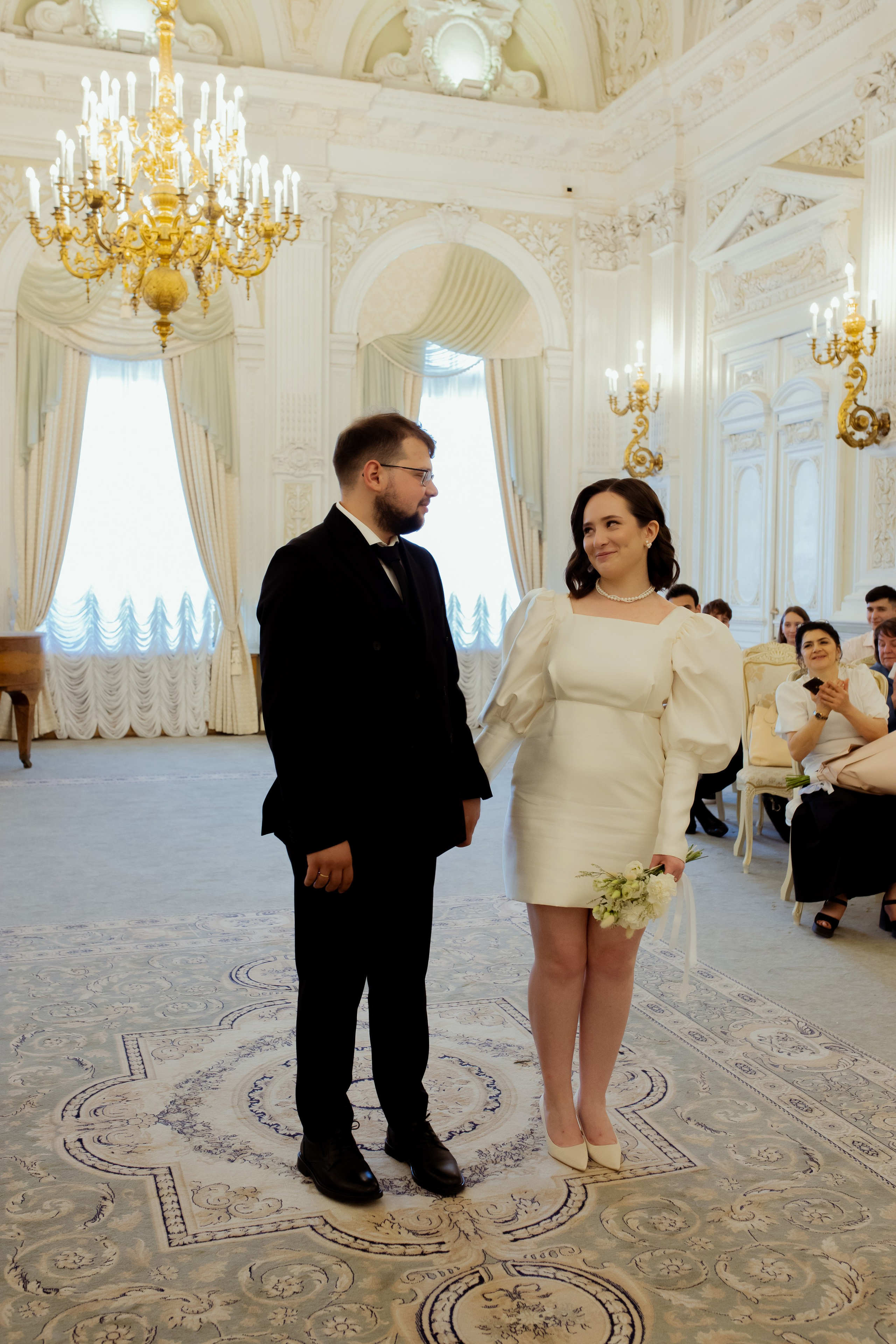 Свадебная фотосессия в первом дворце бракосочетания. Свадебный фотограф в Санкт-Петербурге Анна Суровцева