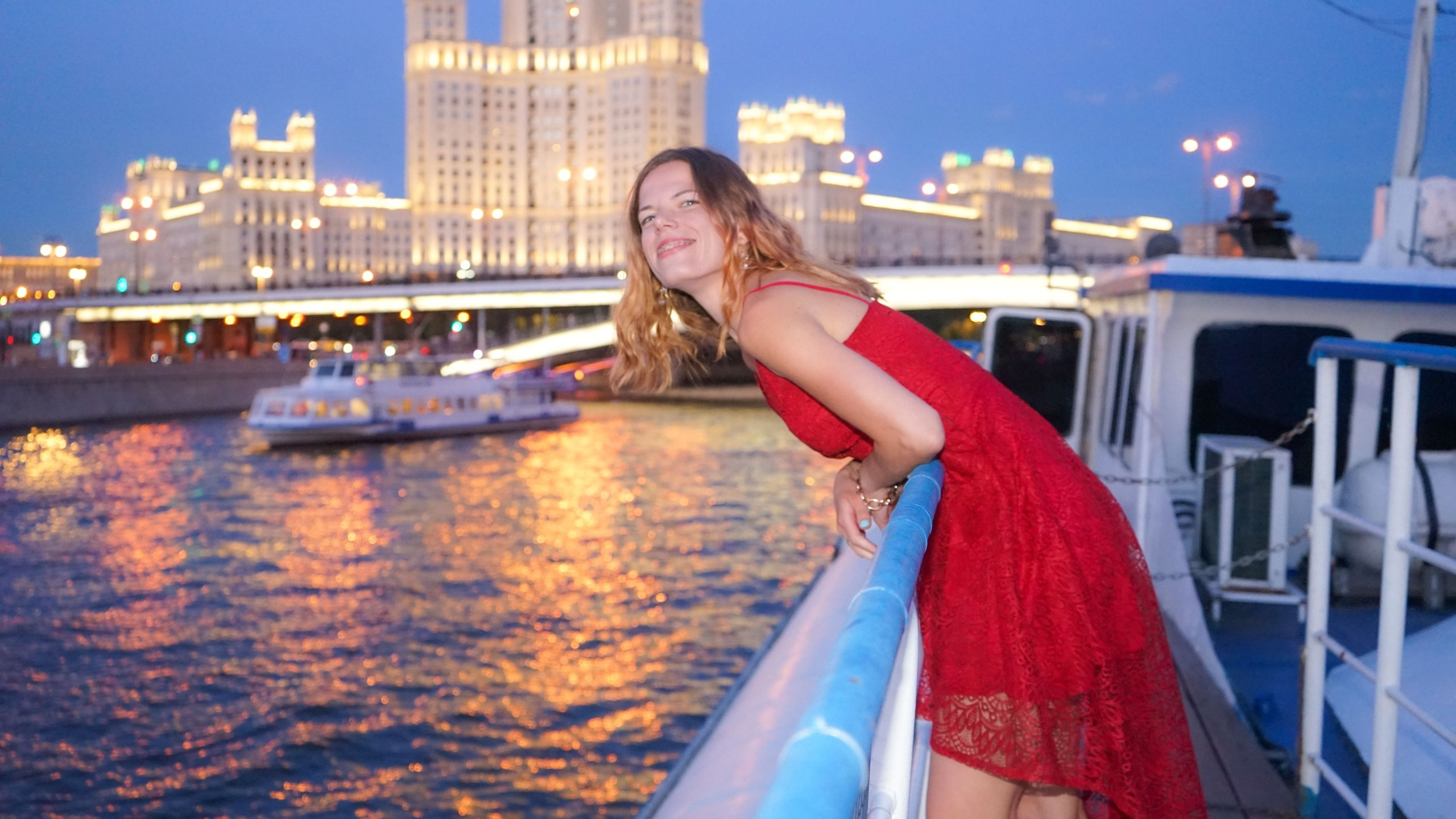 Танцы на воде | 24.07.21. Галерея Фантим