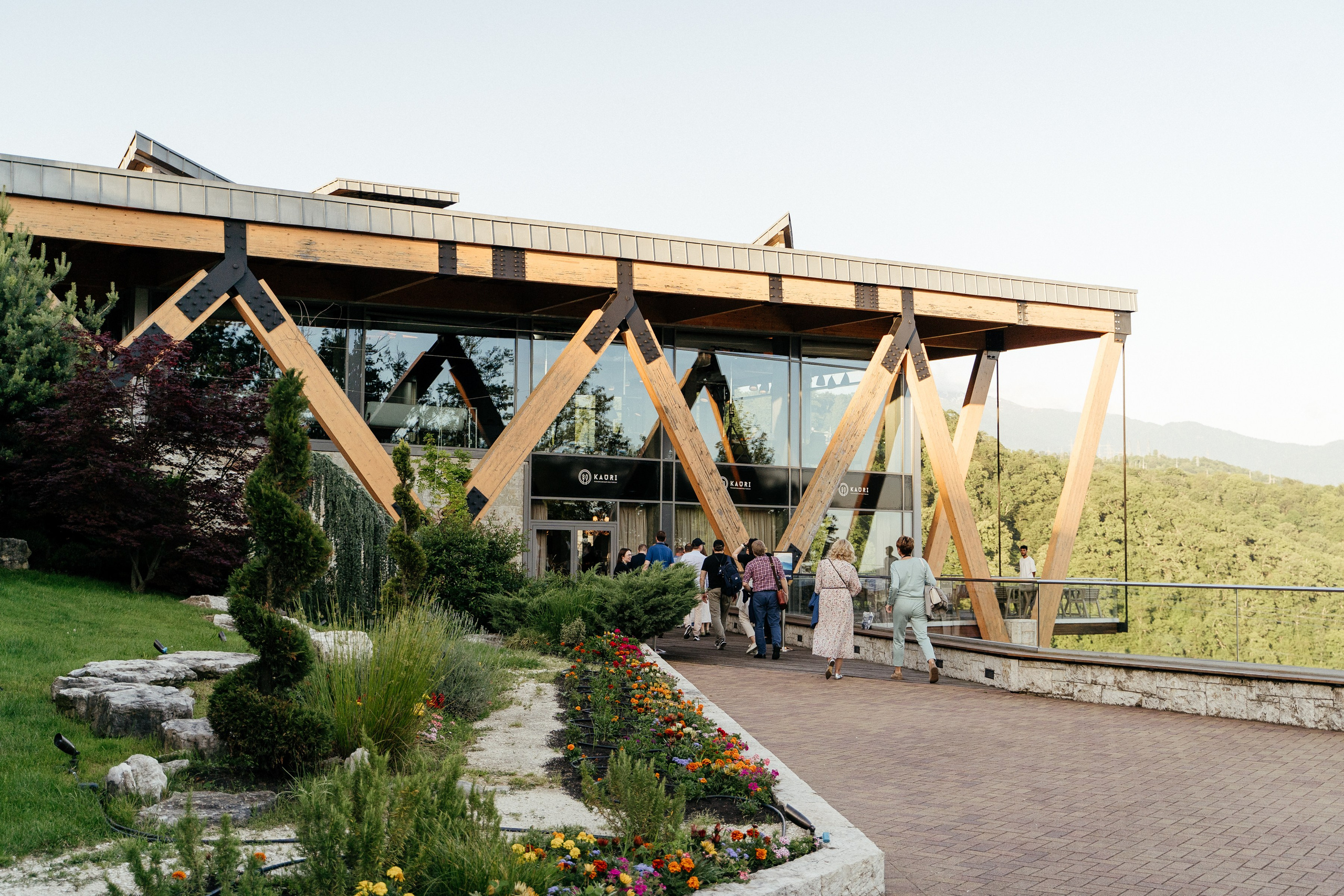 «Новые горизонты» Красная Поляна. Агентство по организации мероприятий