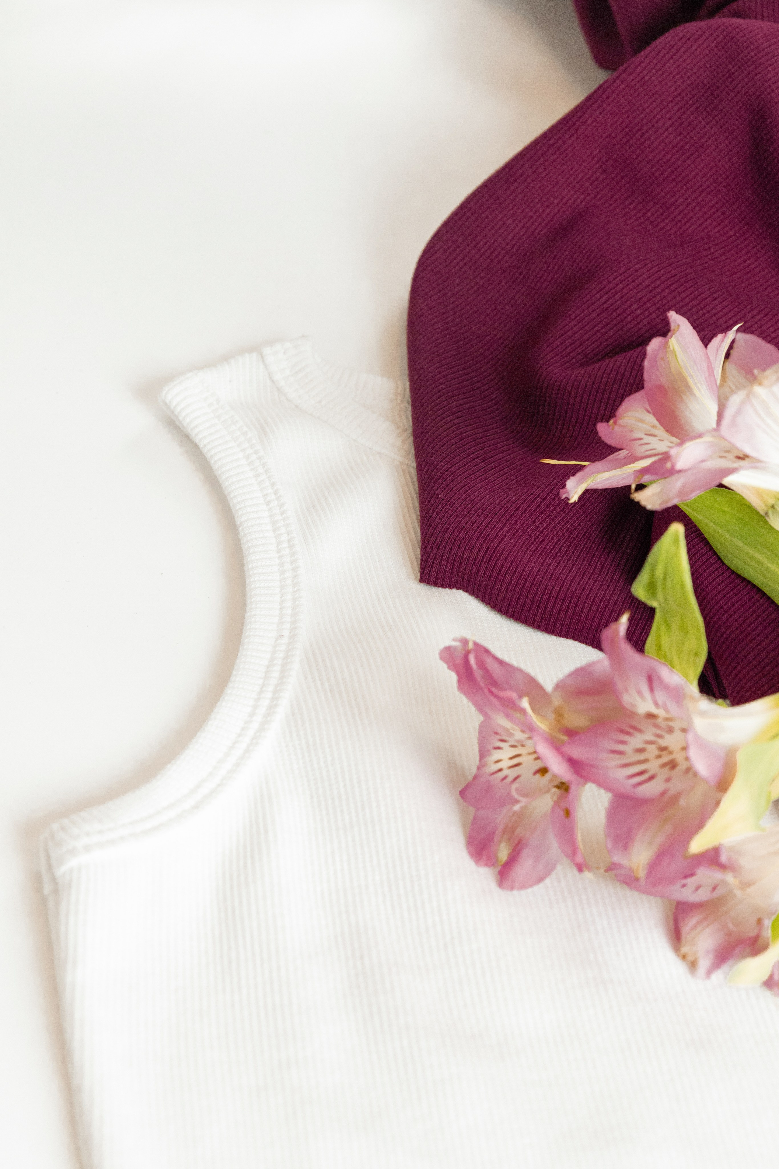 Фотографии изделий из ткани. Предметный фотограф в Москве и Московской области