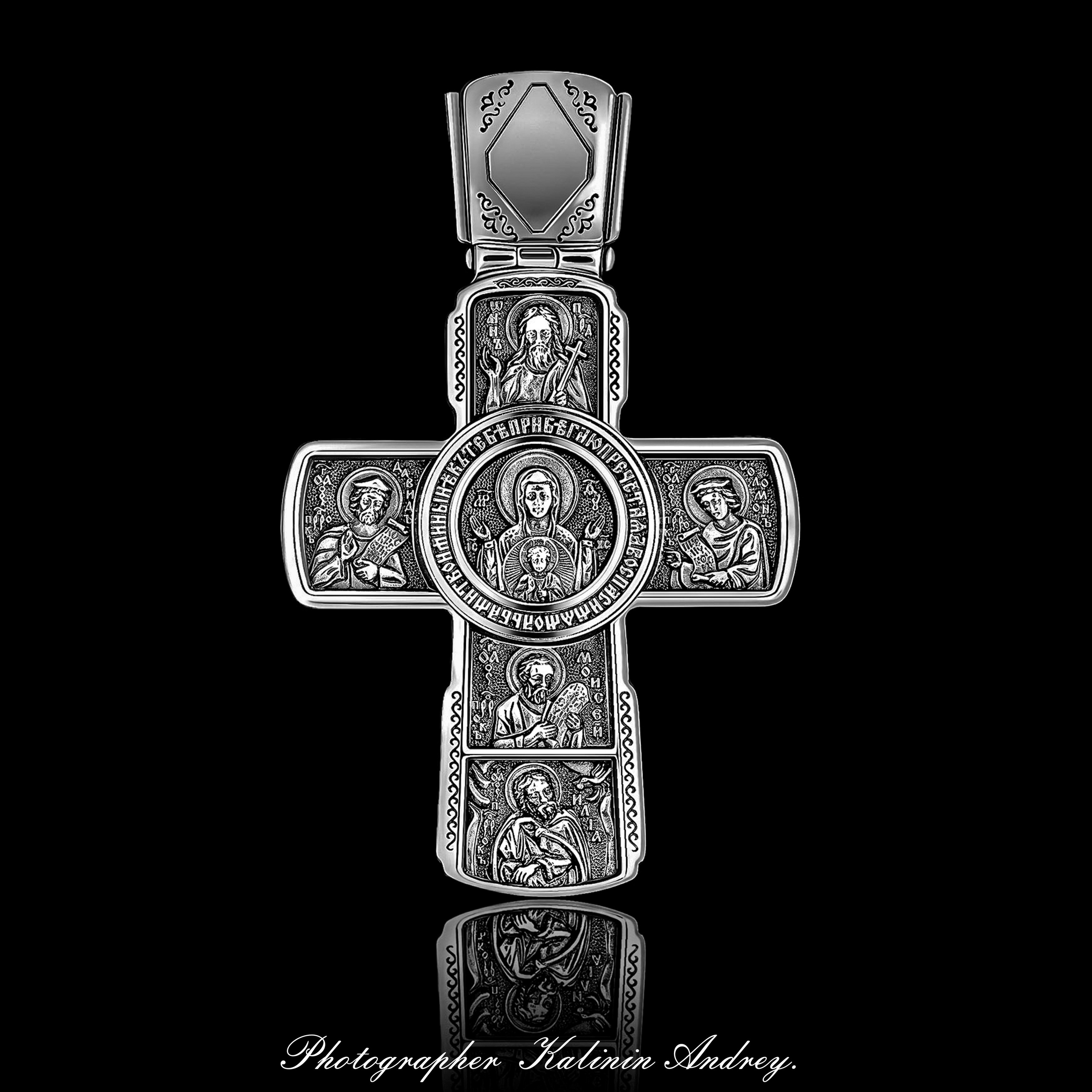 Рекламная эксклюзивная предметная фотосъёмка ювелирных изделий в Москве  тел +7 966-003-13-07. Высококачественная профессиональная рекламная фотосъёмка ювелирных украшений, драгоценных камней в Москве. Обучение, консультация