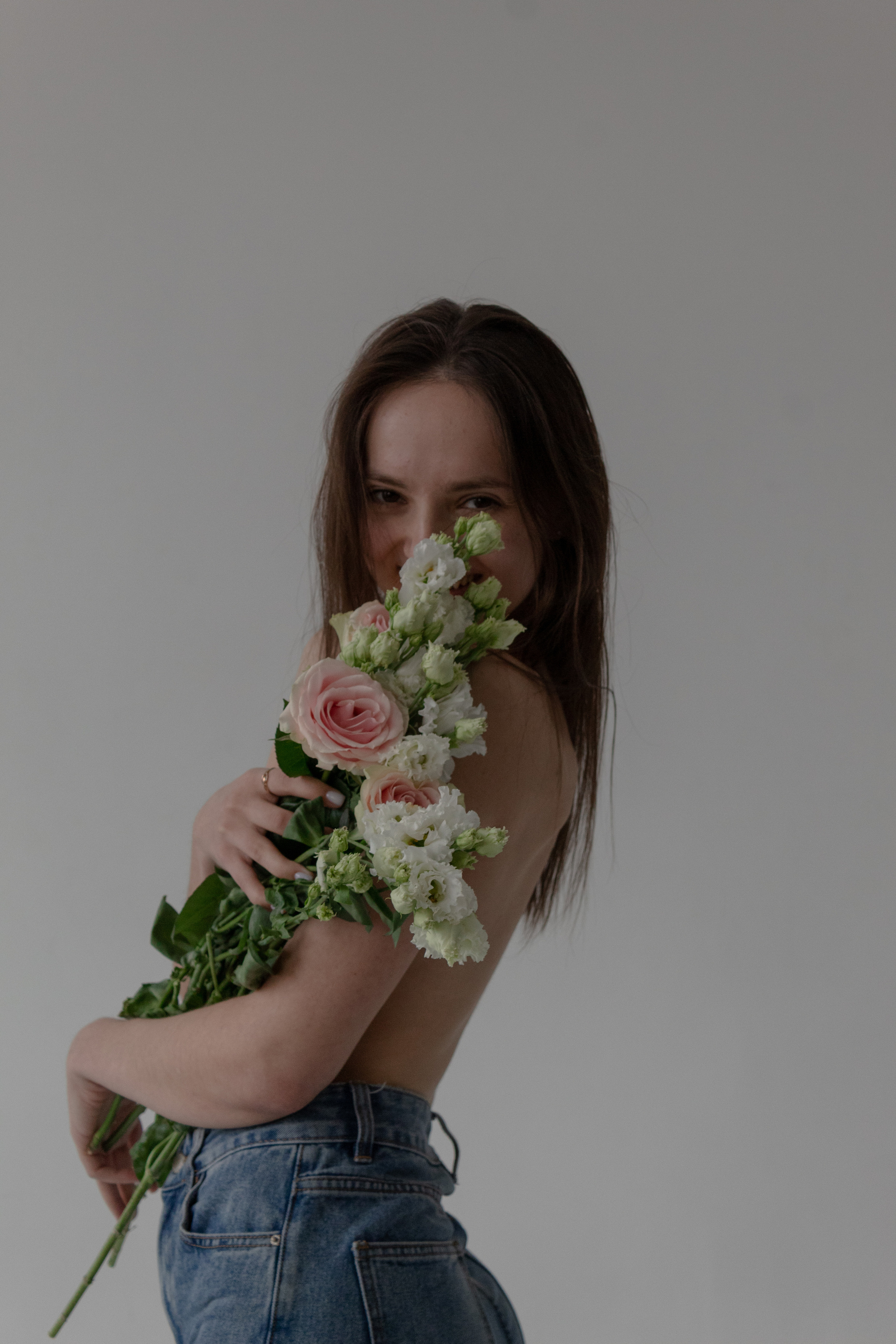 На циклораме. Фотограф Красноярск Капранова Софья