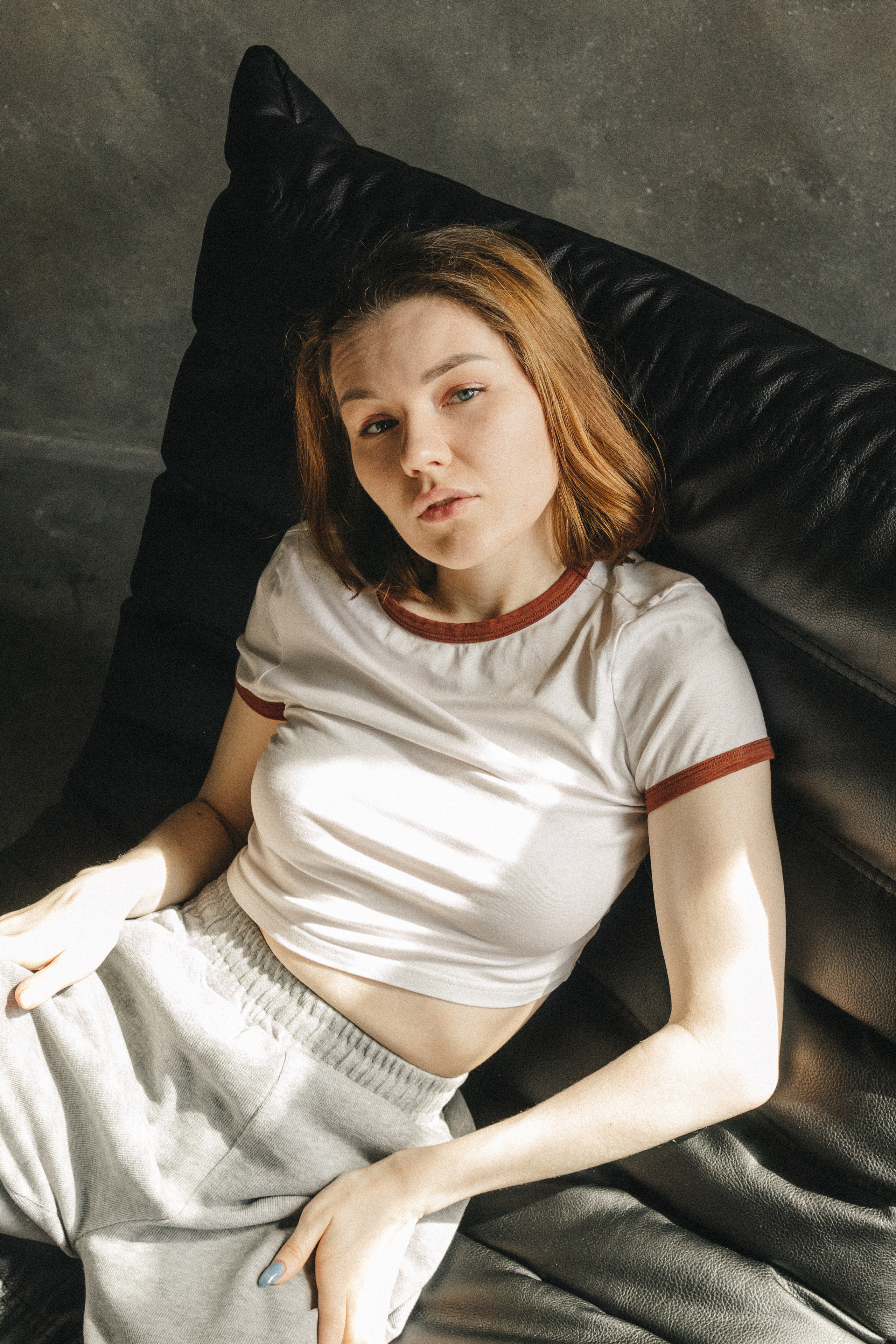 В студии. Фотограф Красноярск Капранова Софья