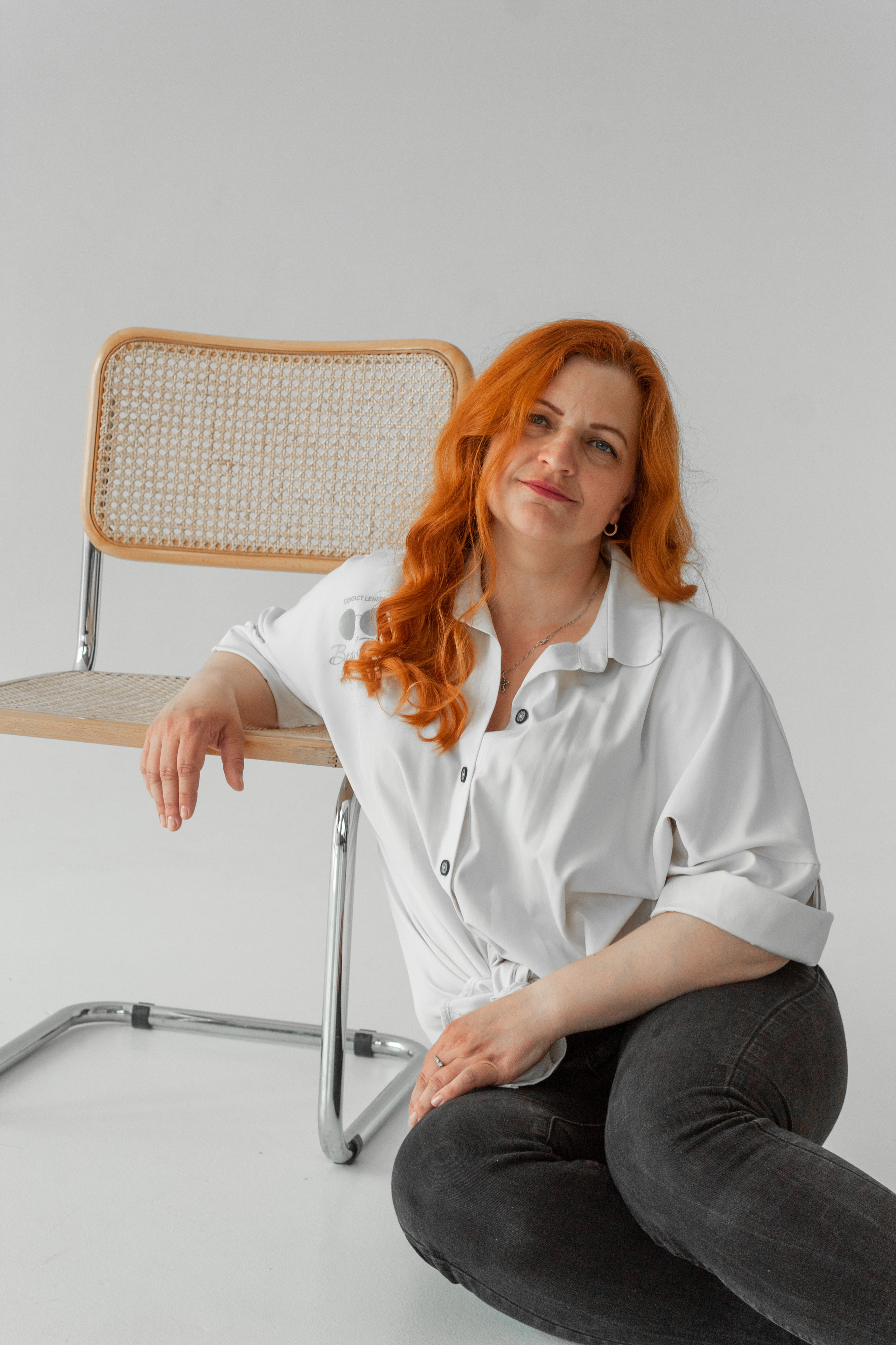 На циклораме. Фотограф Красноярск Капранова Софья