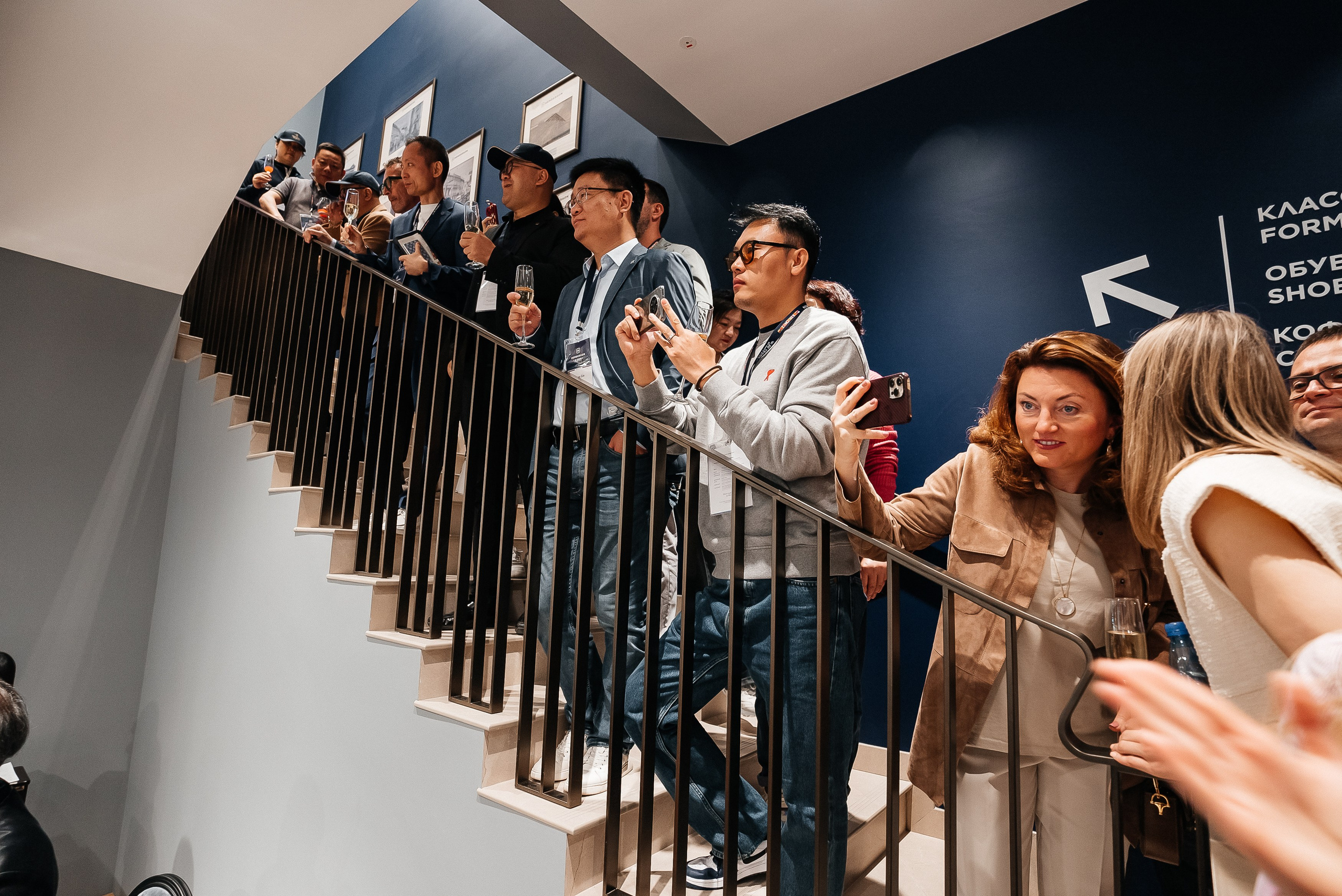 Henderson. Павел Краснов — Свадебный и репортажный фотограф в Москве