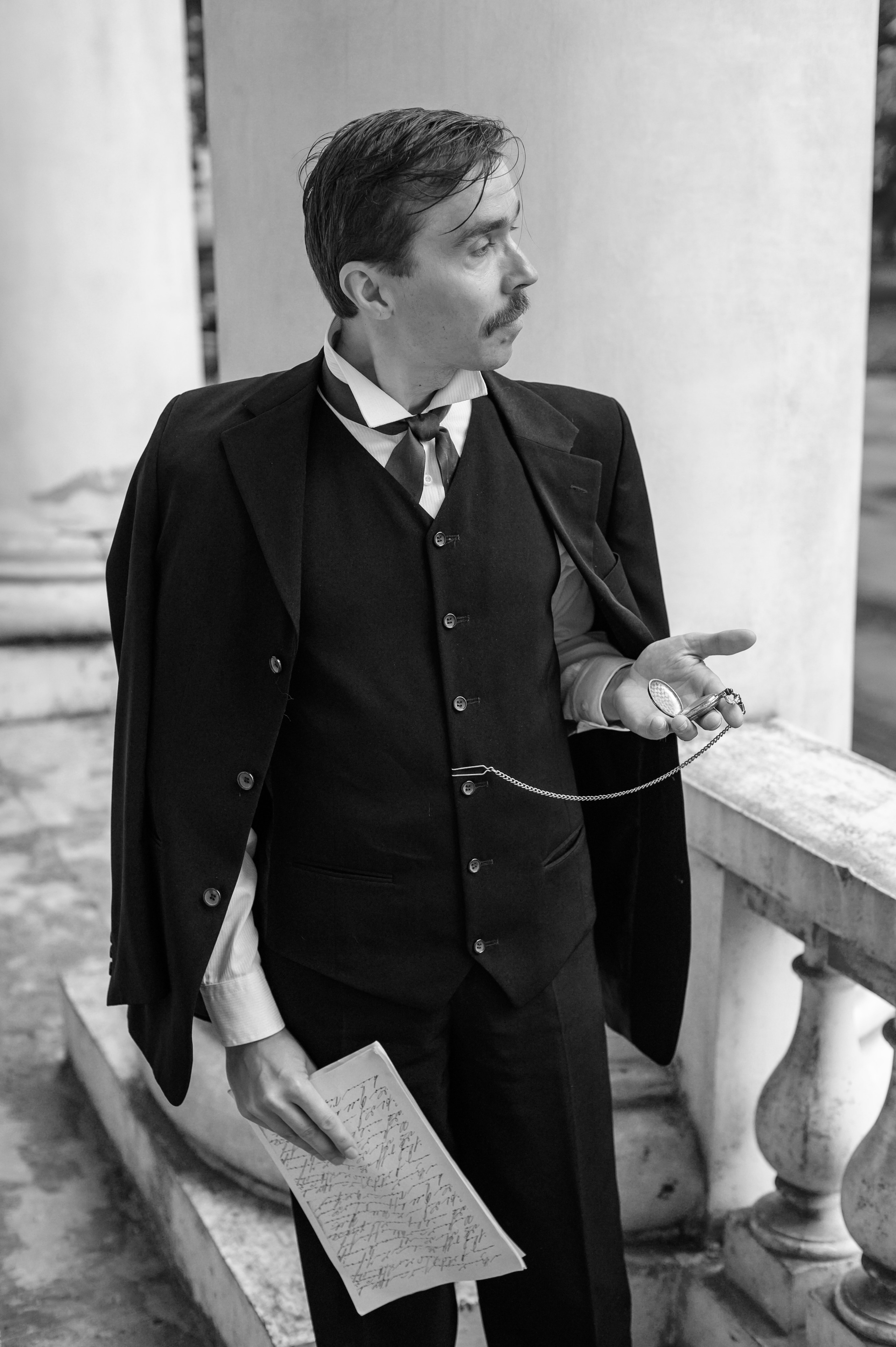 Современный Достоевский. Профессиональный фотограф в Санкт-Петербурге