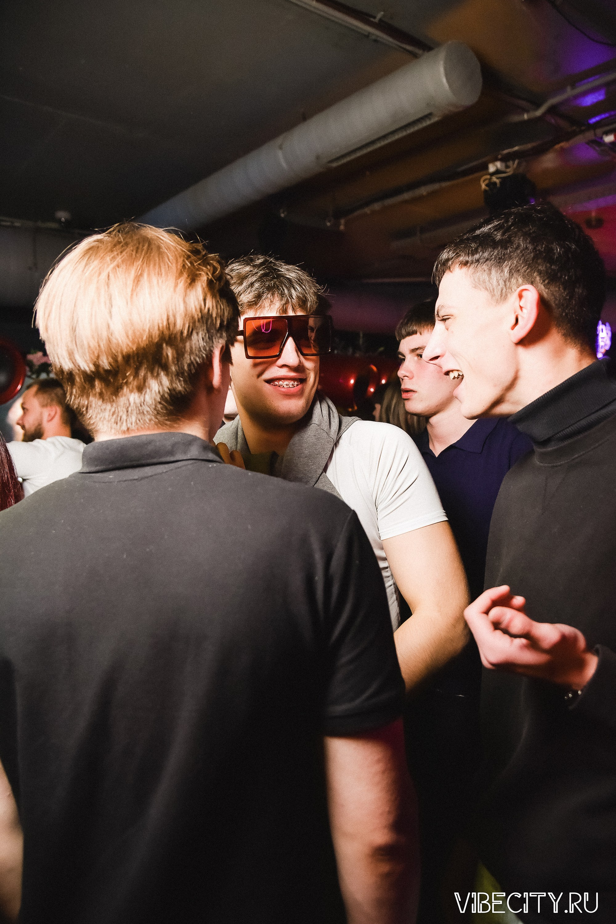 DOUBLE U. VIBECITY.RU Вайб Сити Ру Фоторепортажи Фотоотчеты Калининград