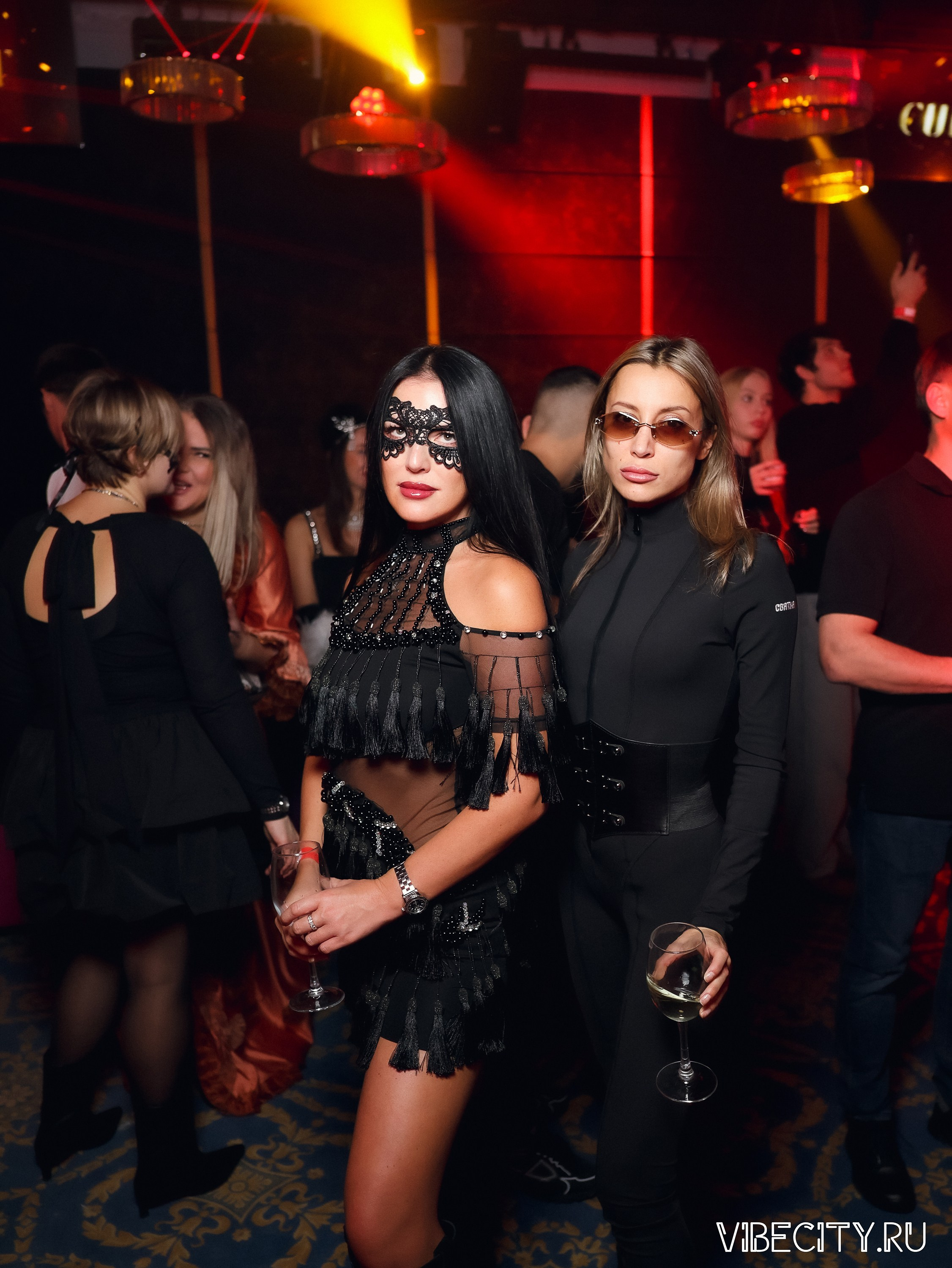 CULT MASQUERADE X GRAND PALACE. VIBECITY.RU Вайб Сити Ру Фоторепортажи Фотоотчеты Калининград