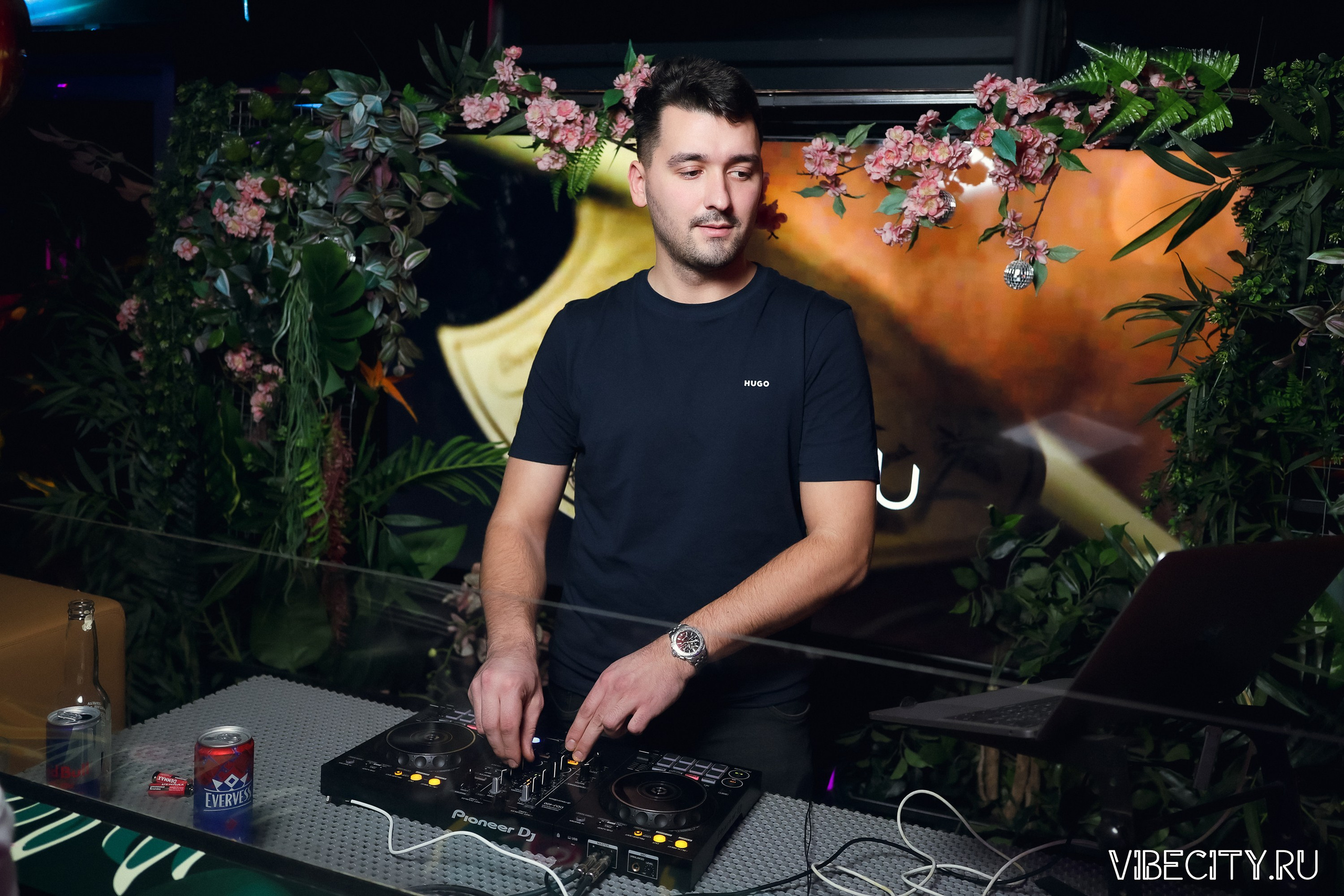 DOUBLE U. VIBECITY.RU Вайб Сити Ру Фоторепортажи Фотоотчеты Калининград